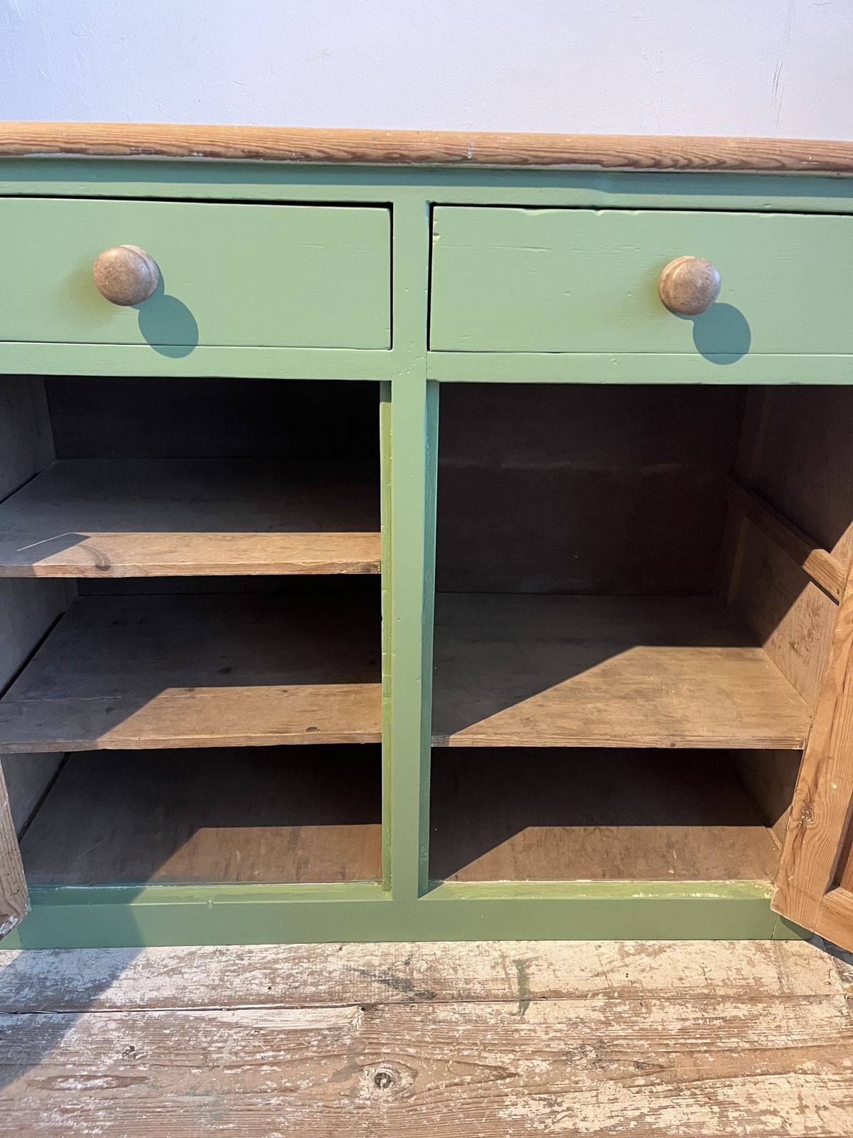photo vinterior Green Painted Victorian Dresser Base/Sideboard