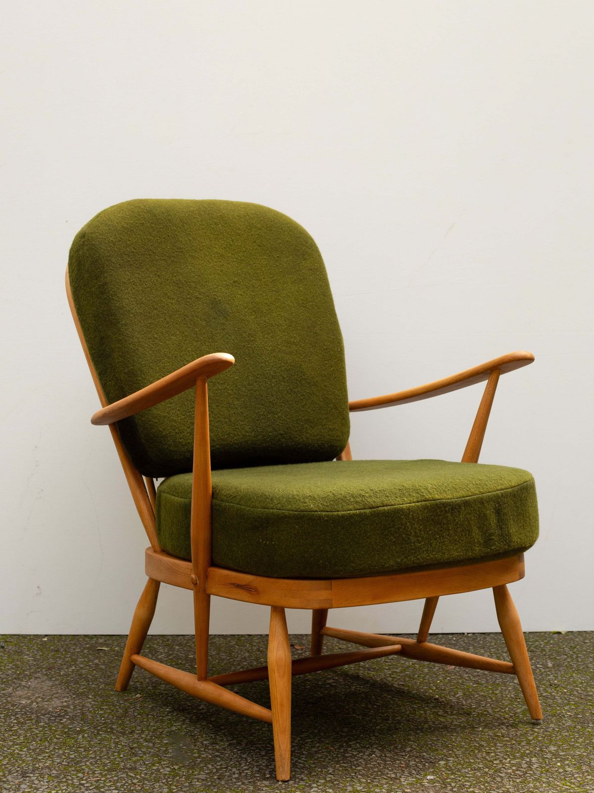 Vintage Ercol Windsor 335 Armchair Fully Restored Choice Of Colours