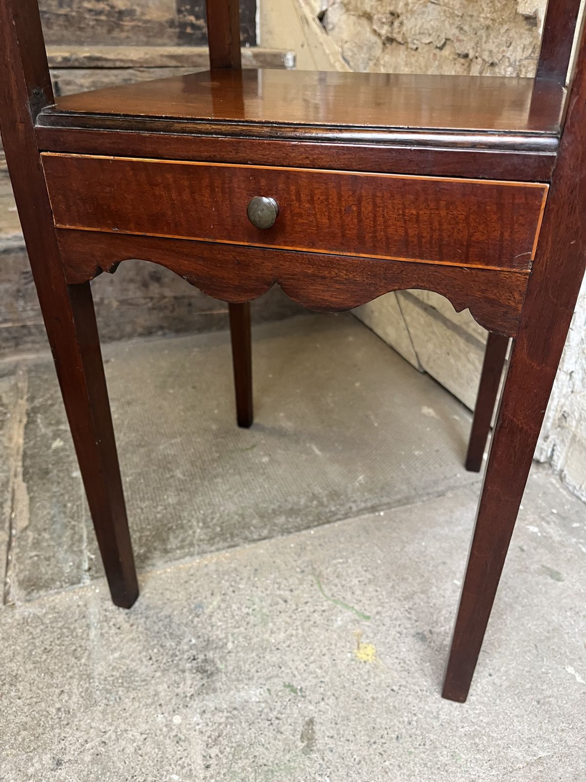 photo vinterior Georgian Mahogany Nightstand/Bedside Table With Drawer