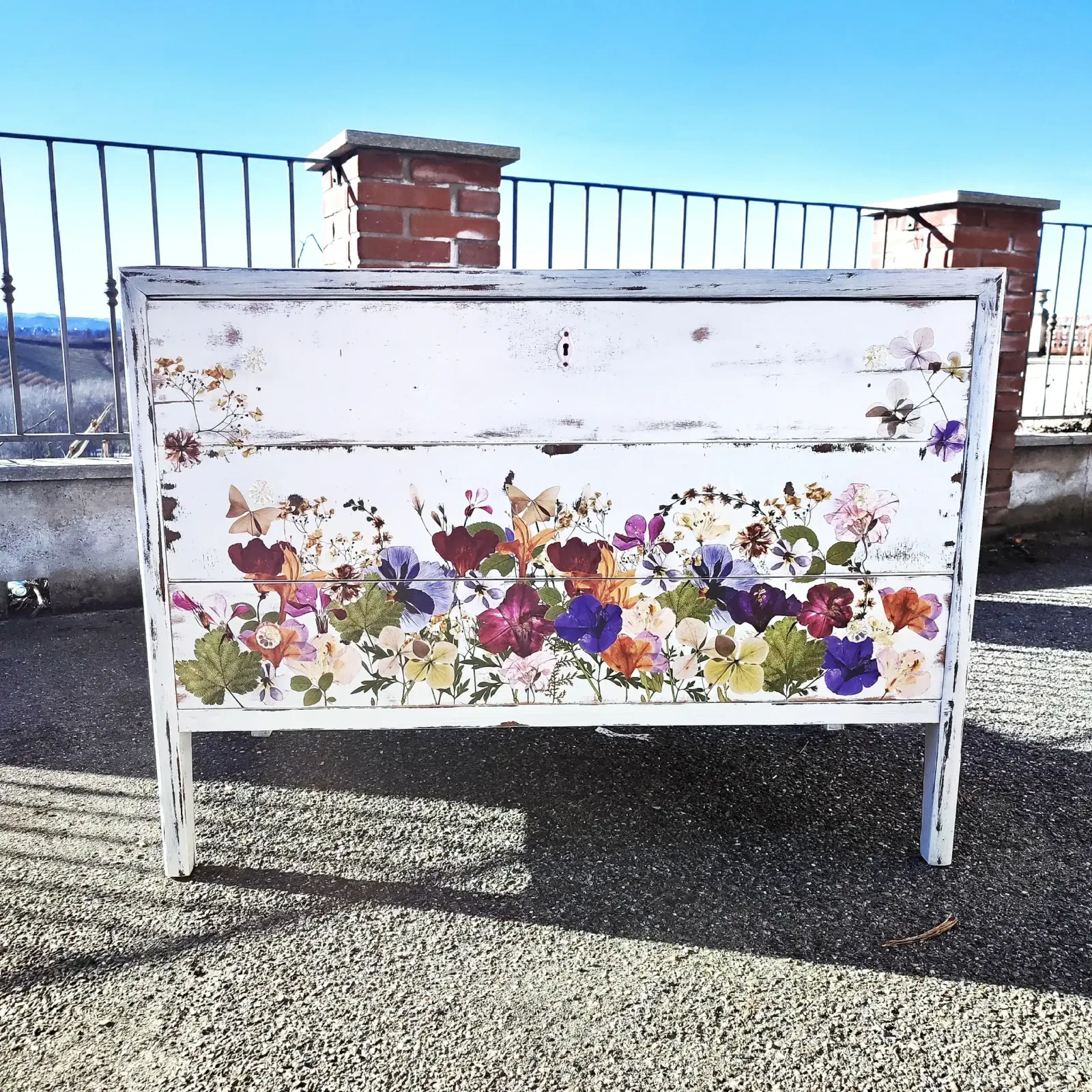 Shabby Style Chest Of Drawers “Flowers” photo vintage