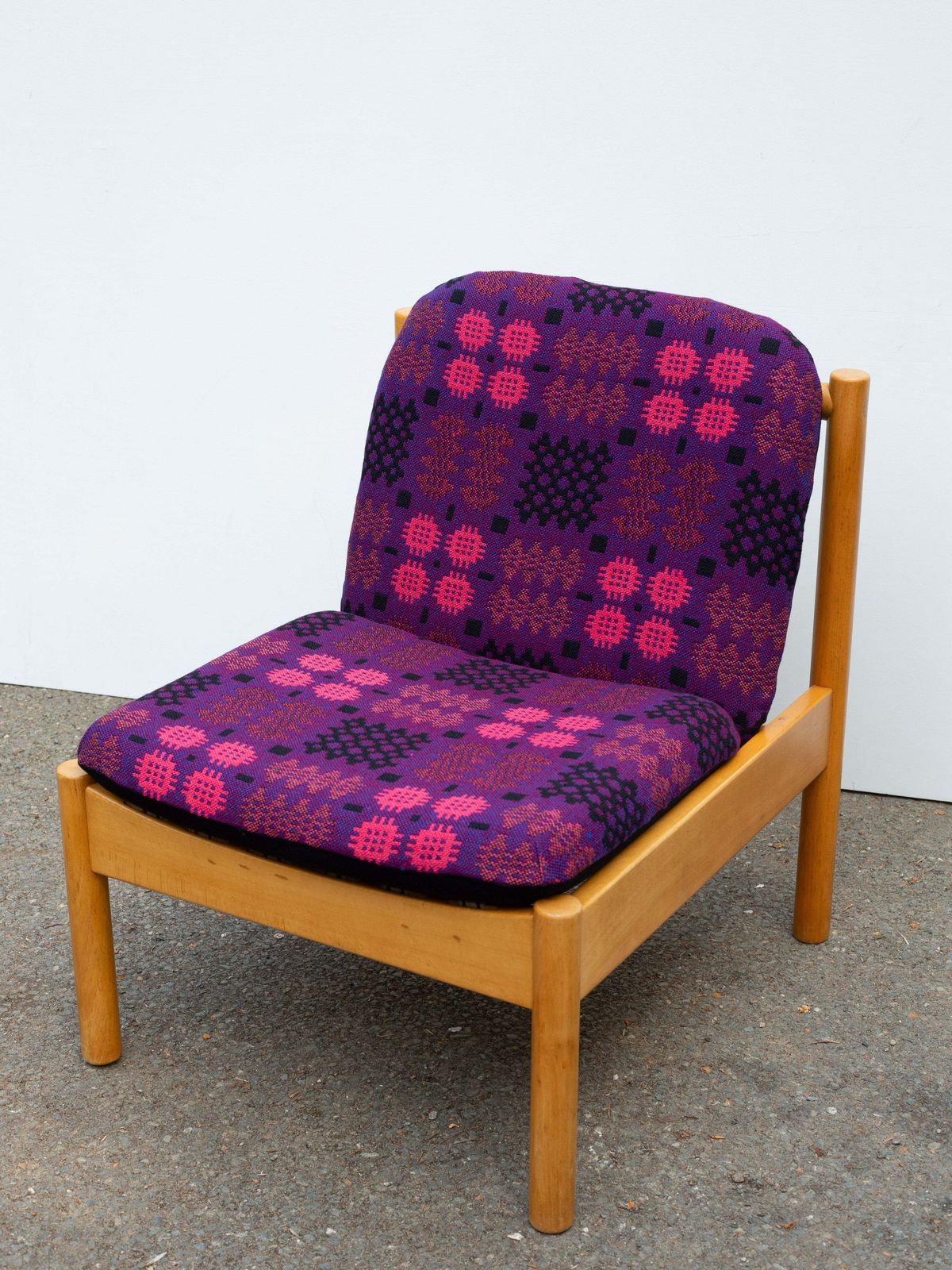 Vintage Ercol Modular 747 Lounge Chair Fully Restored Pink/Purple/Black Wool Covers photo for sale