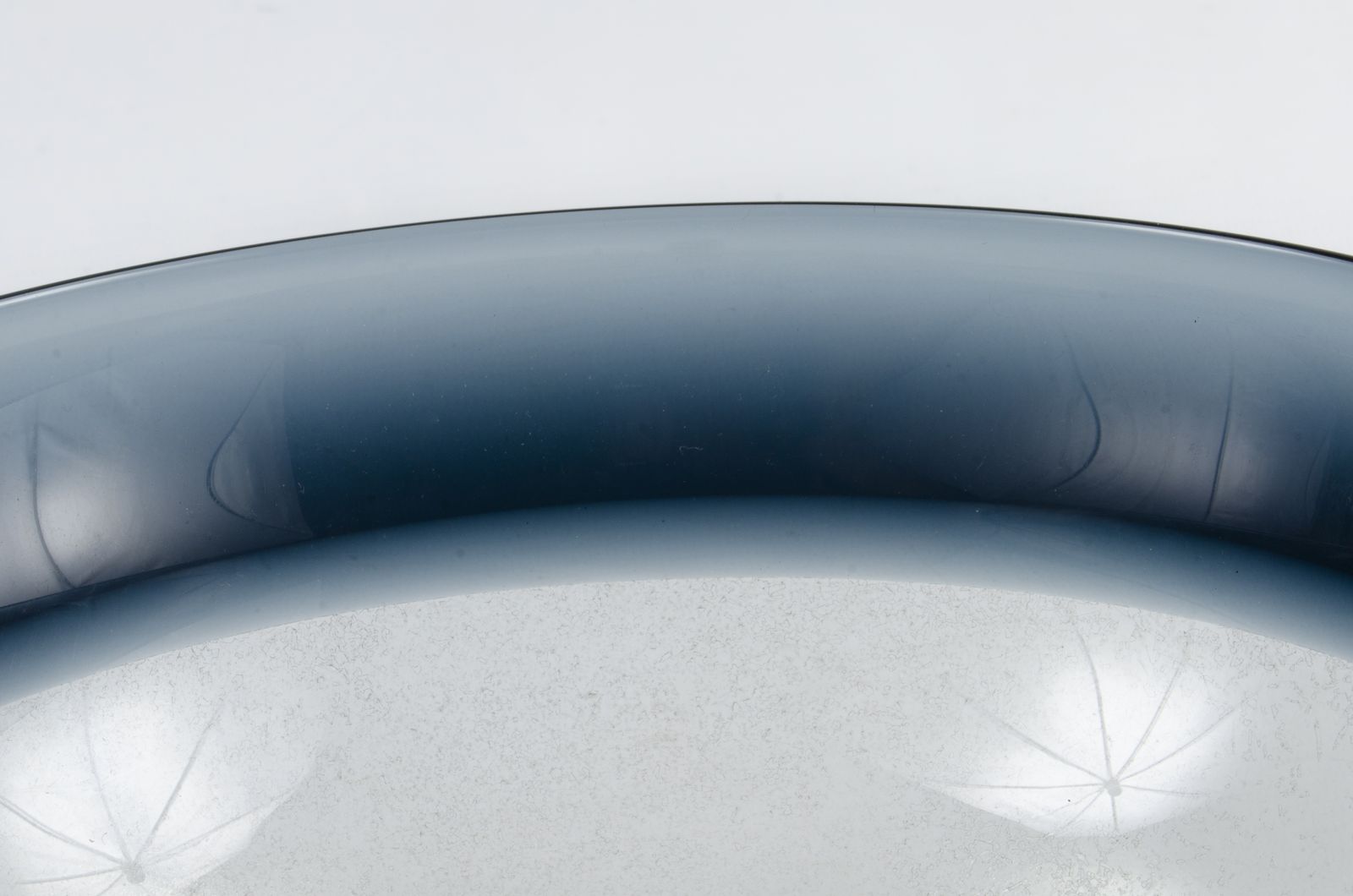 1960s Scandinavian Modern Blue Tinted Art Glass Decorative Bowl By Timo Sarpaneva, Finland photo 1000.0