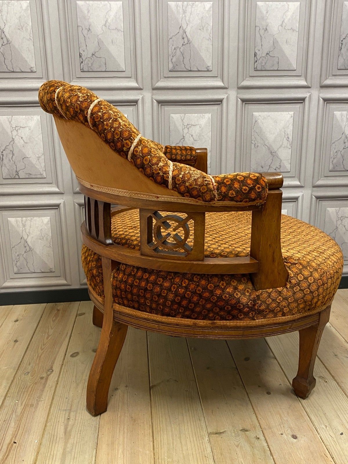 Late Victorian /Early Edwardian Tub Chair photo 295.0