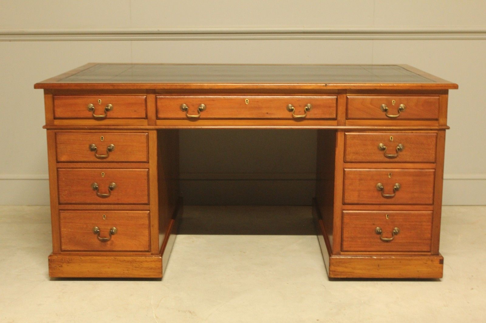 photo for sale A Large Early 20th Century Mahogany Writing Desk