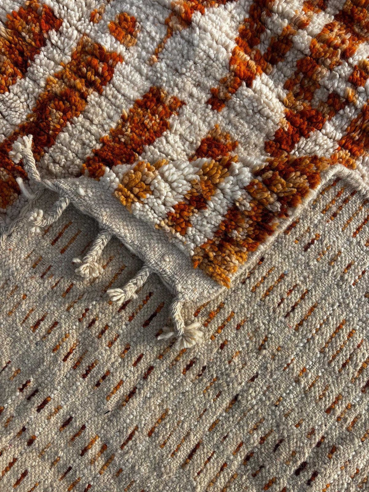 Modern Berber Moroccan Wool Rug – Handmade Berber Rug | 160 X 260 Cm photo 900.0