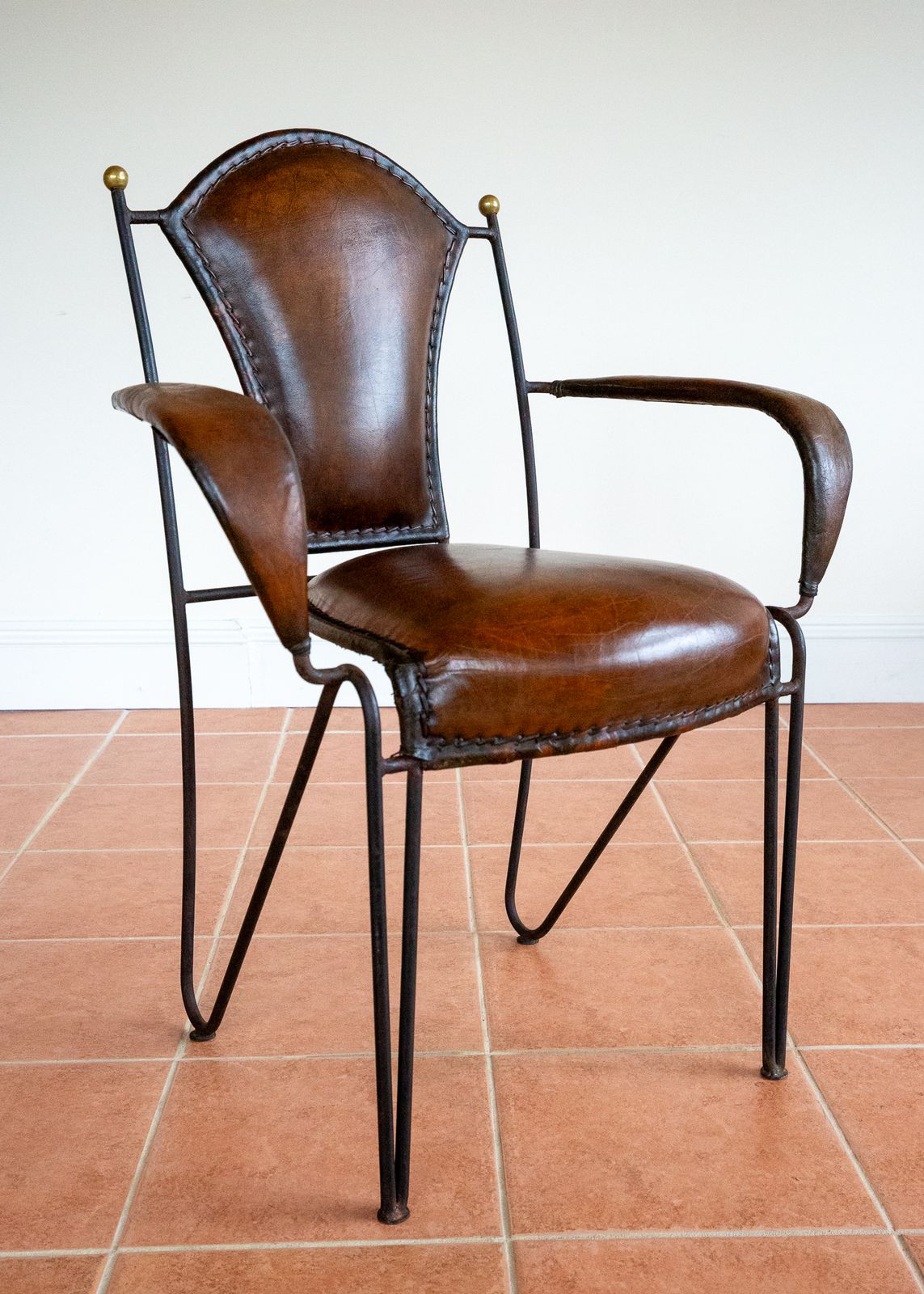 Single Armchair Iron Leather Artisan Jacques Adnet Chairs Brass 1950s Mcm French M.Odernist Bauhaus Modernism Stitched Leather Sculptural Machinisme photo vintage