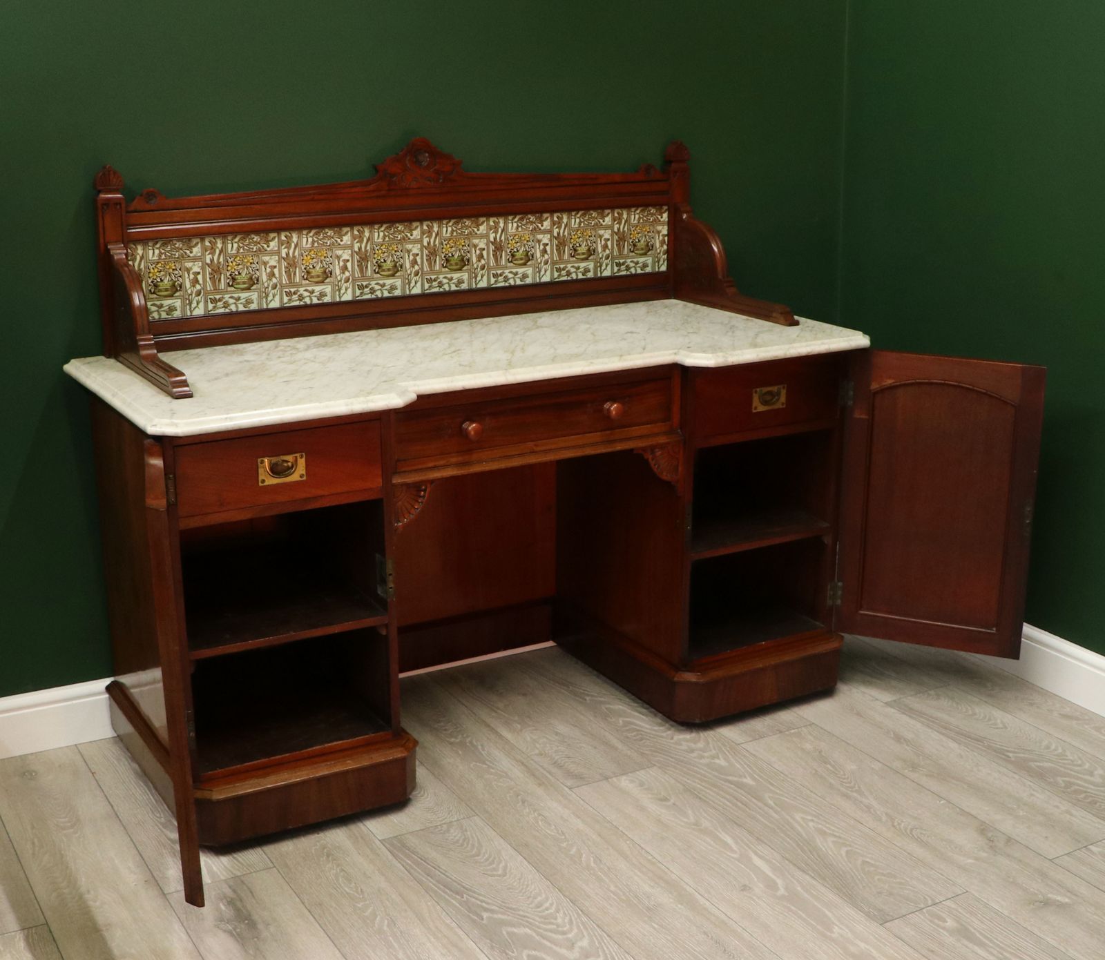 A Victorian Washstand In The Aesthetic Style In Immaculate Original Condition. photo buy