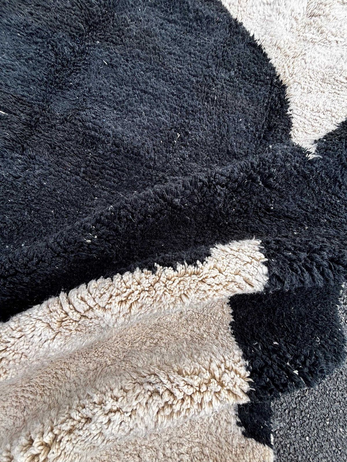 Moroccan Mrirt Wool Rug 200x300 Cm – Handmade Berber Area Rug, Black And White Carpet, Modern Geometric Moroccan Decor photo vinterior