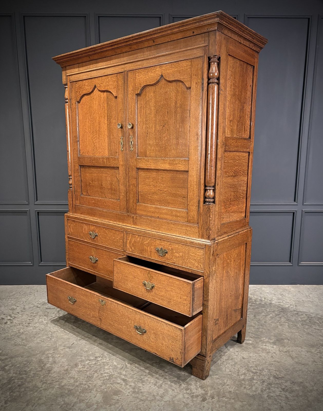 18th Century Oak Wardrobe photo vintage