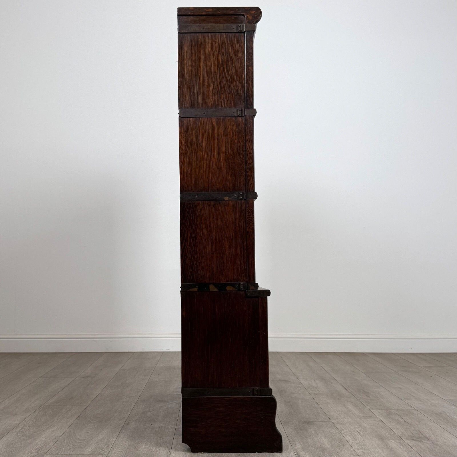 photo furniture Antique 20th Century Globe Wernicke Stacking Bookcase In Oak