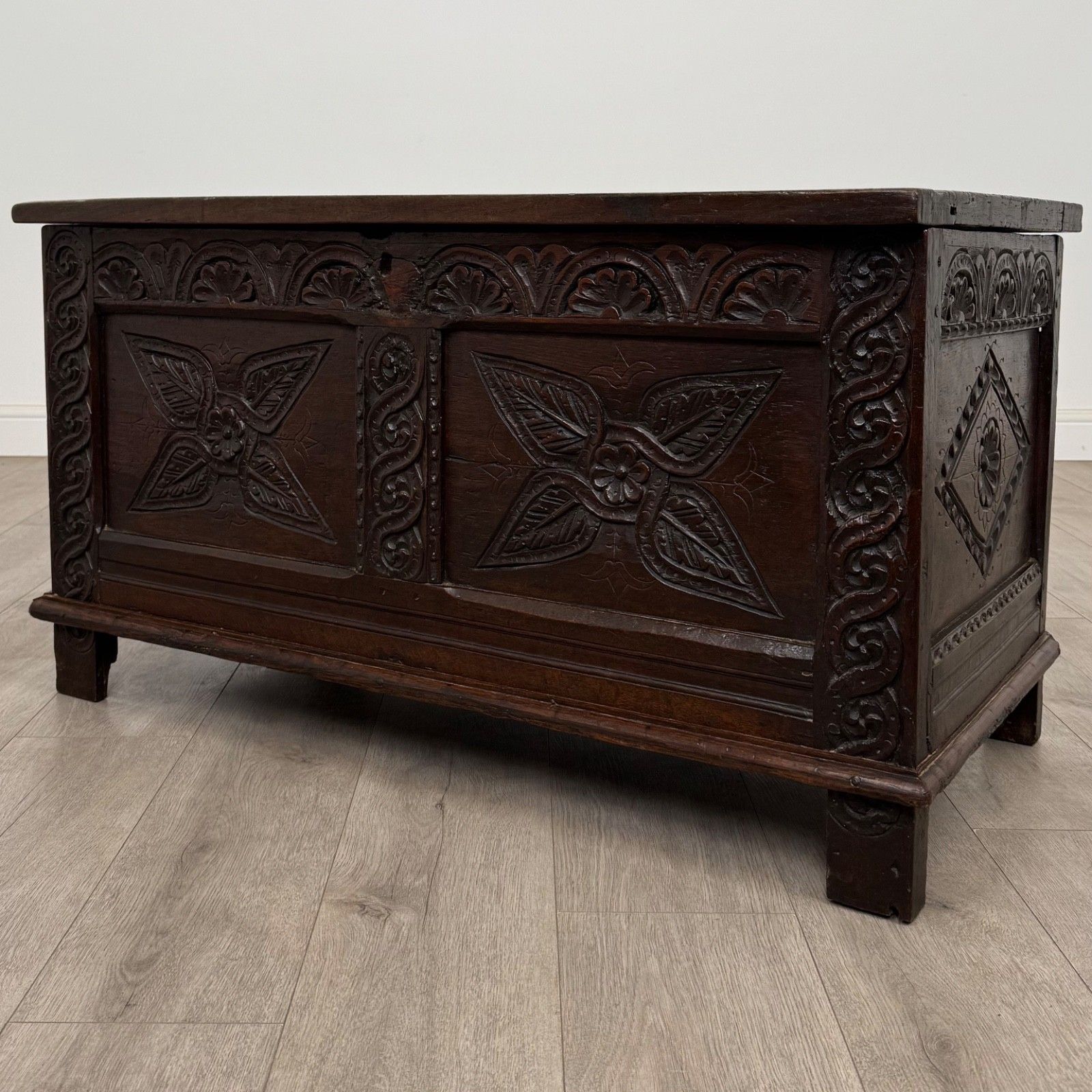 Antique 18th Century Fine Quality Coffer / Blanket Box In Oak photo furniture