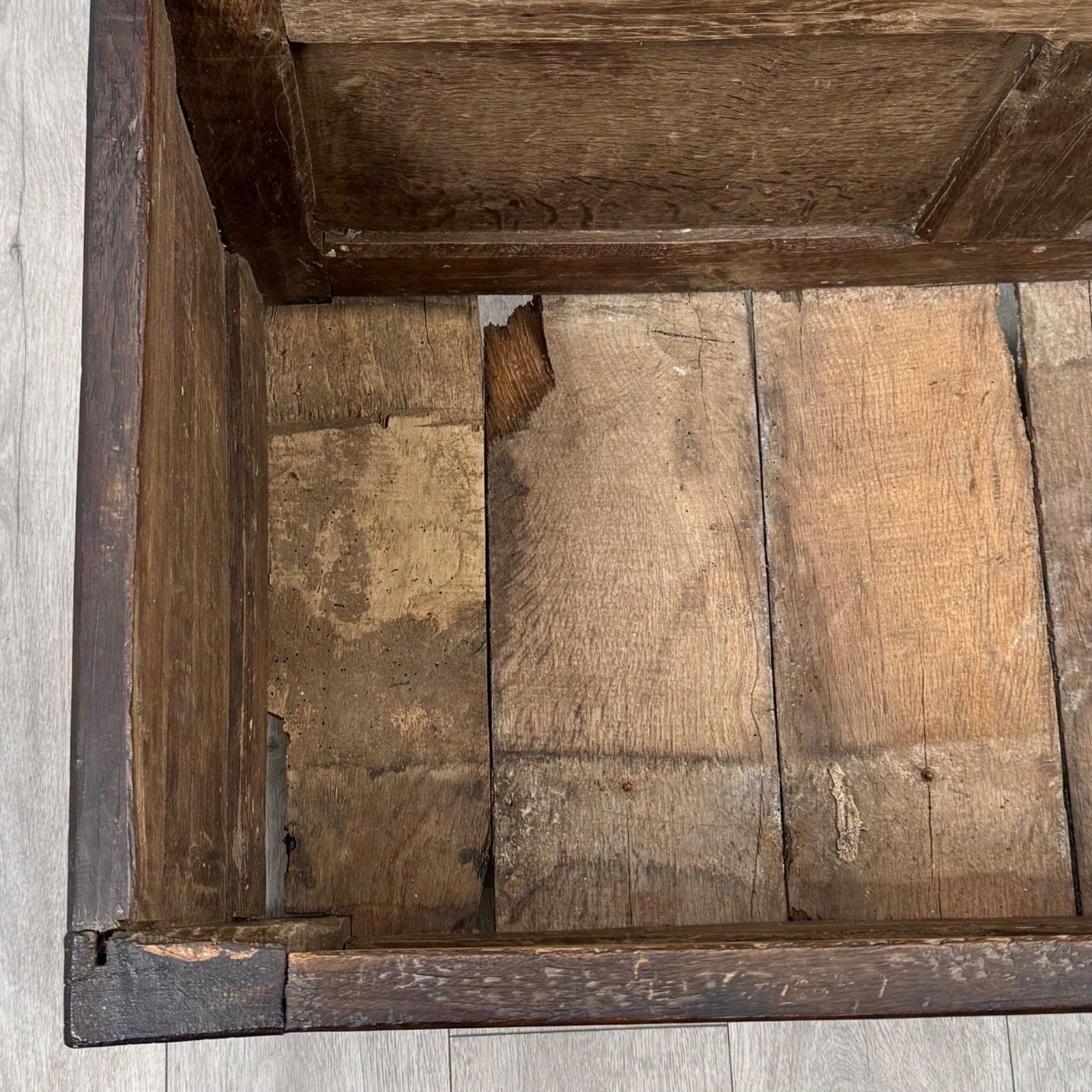 Furniture Antique 18th Century Fine Quality Coffer / Blanket Box In Oak photo