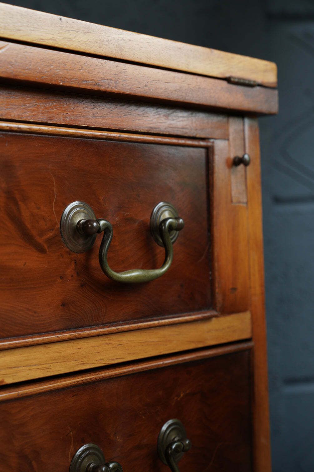 275.0 Antique Yew Wood Bureau — Georgian Style Elegance photo