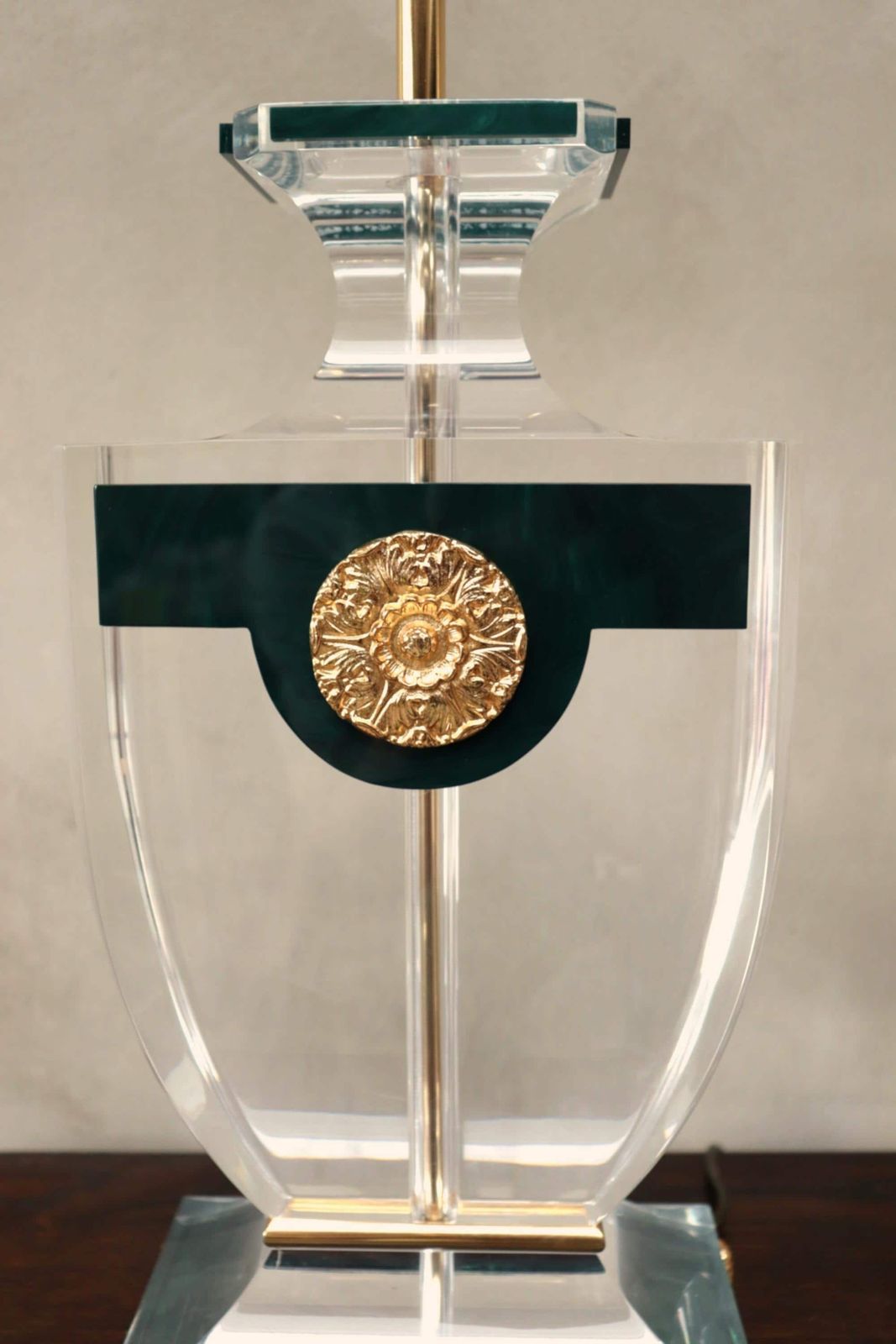 Pair Of Neoclassical Lucite Table Lamps In The Manner Of Maison Jansen (St.) photo vinterior