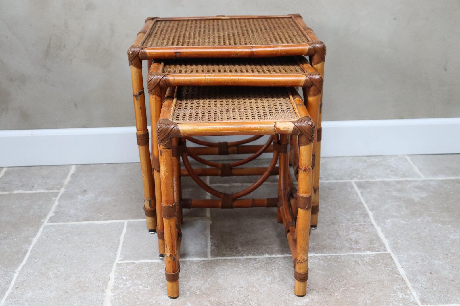Set Of Vintage Natural Rattan Nesting Tables (St. 280) photo for sale