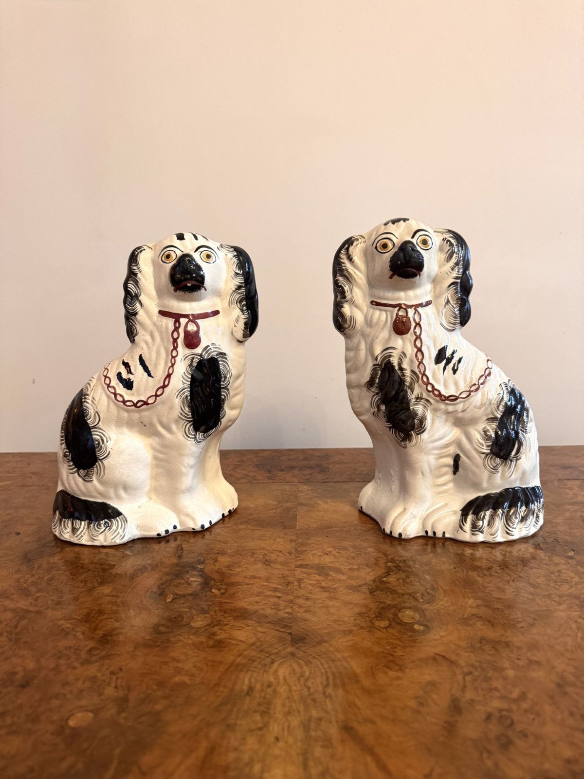 Lovely Pair Of Antique Staffordshire Dogs photo vinterior