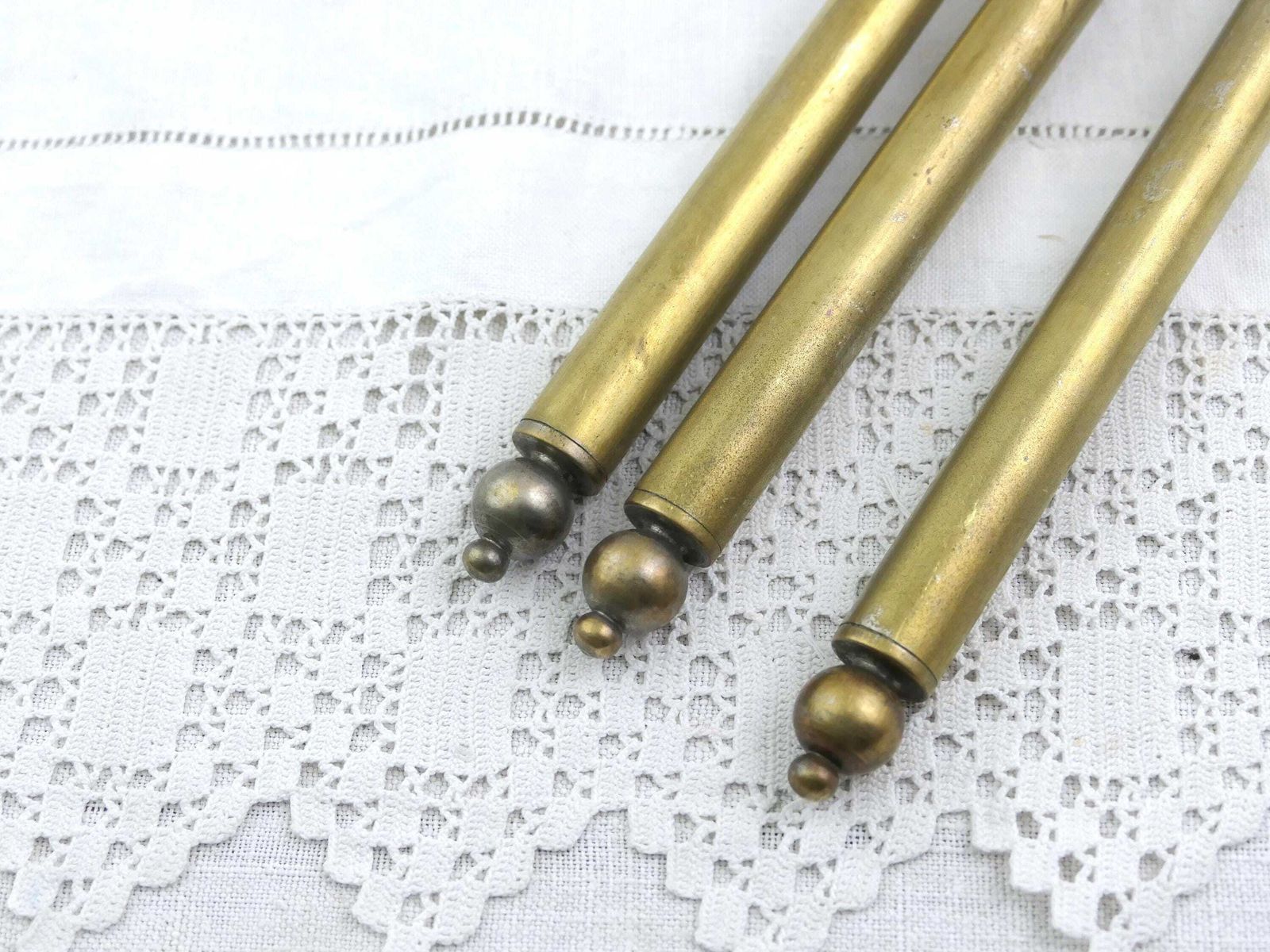 Large Antique French Distressed 3 Rod Swivel Wall Mounted Towel Rack, Retro Chateau Chic Bathroom Accessory From France, Kitchen Hanging photo vintage