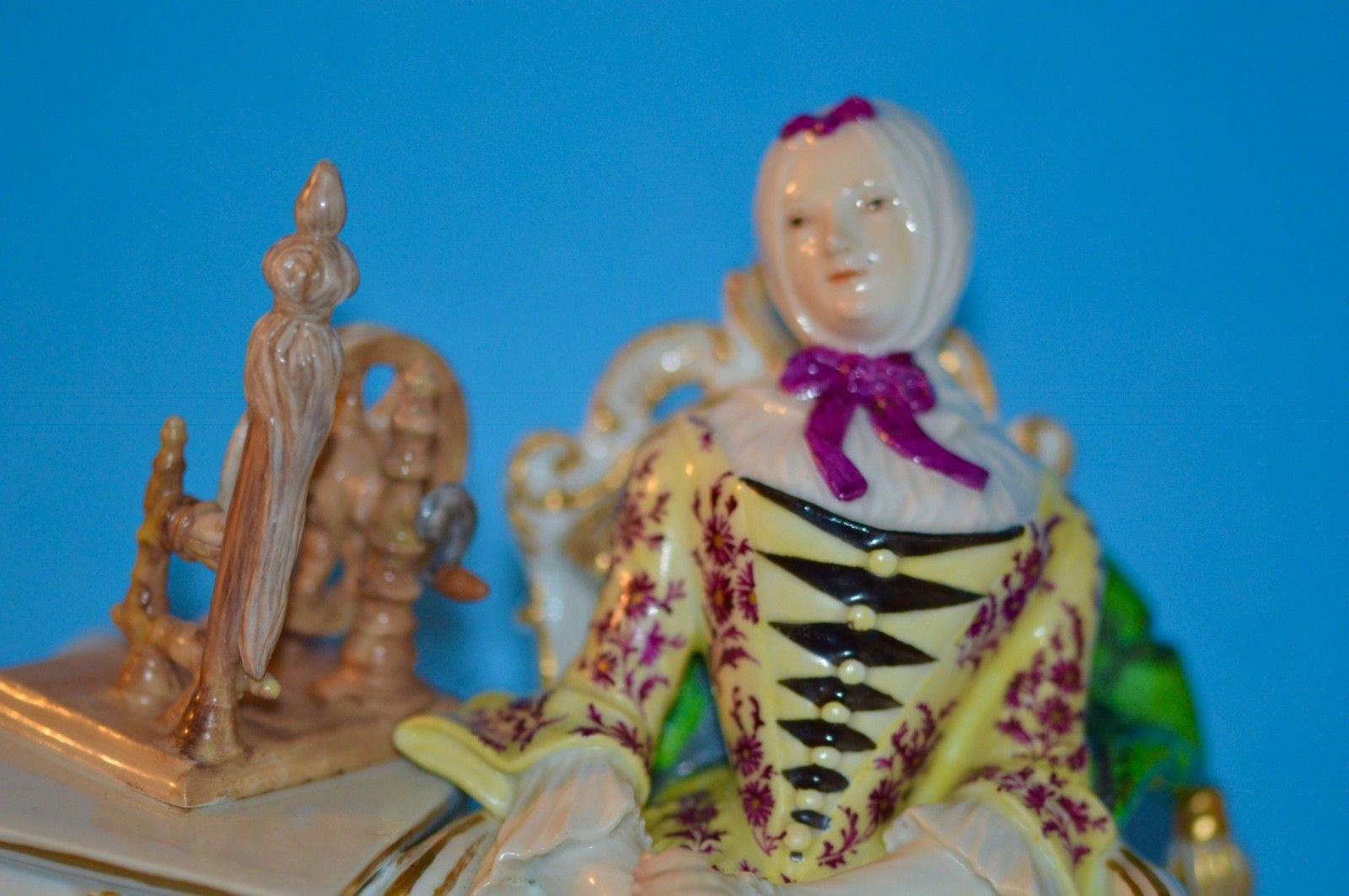 Home Decor Meissen Porcelain Figure Of  Lady With Spinning Wheel  C1750 photo
