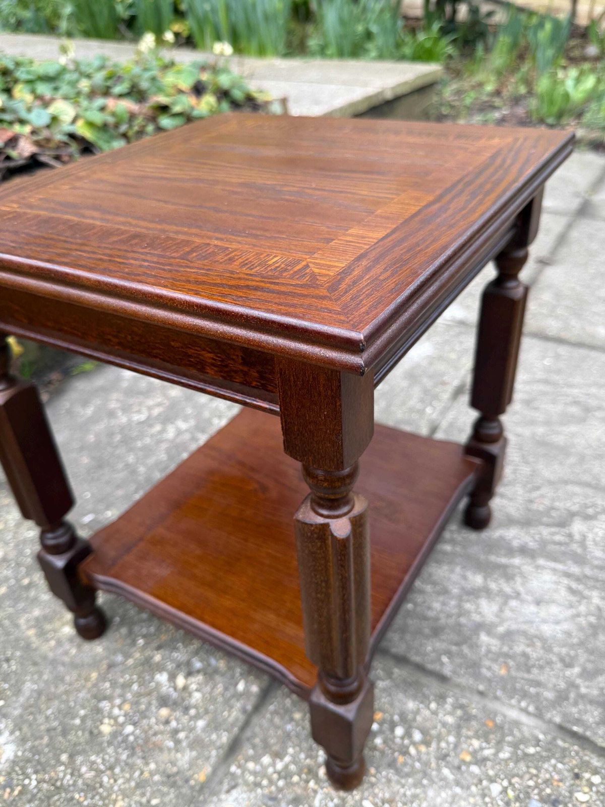 1980s Traditional Revival Wooden Side Table With Attractive Detailed Top And Turned Legs, Neo Traditional Occasional Table photo Furniture