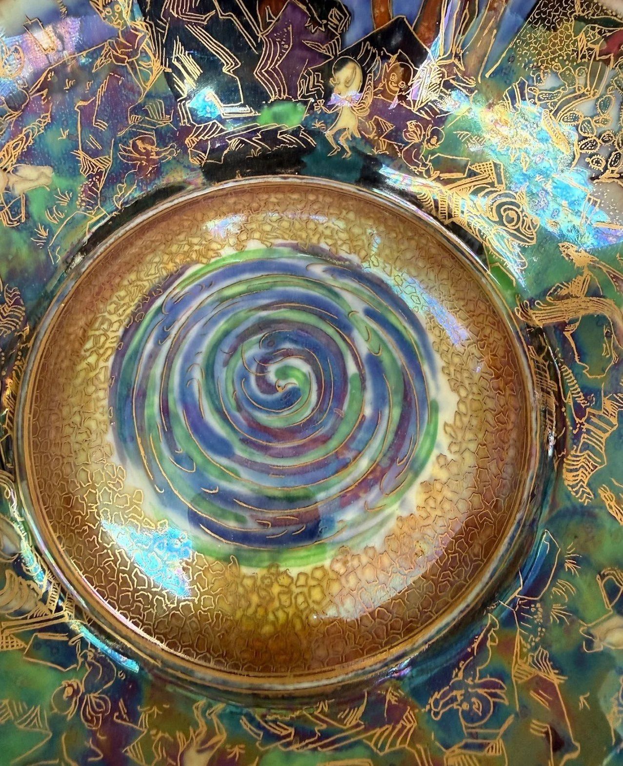 Wedgwood Fairyland Lustre Bowl photo 2990.0