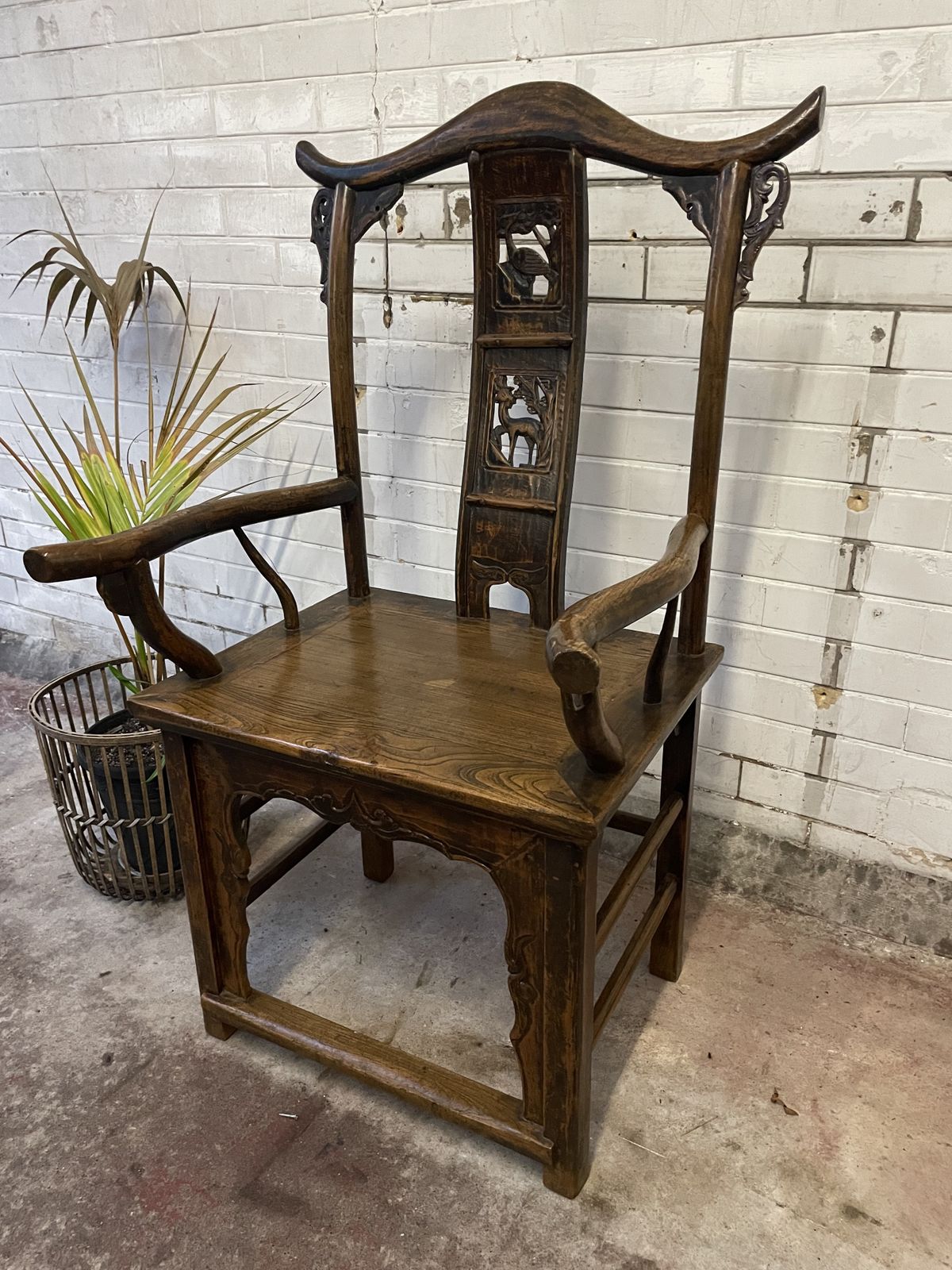 Beautiful 19th Century Chinese Elm Chair. photo buy