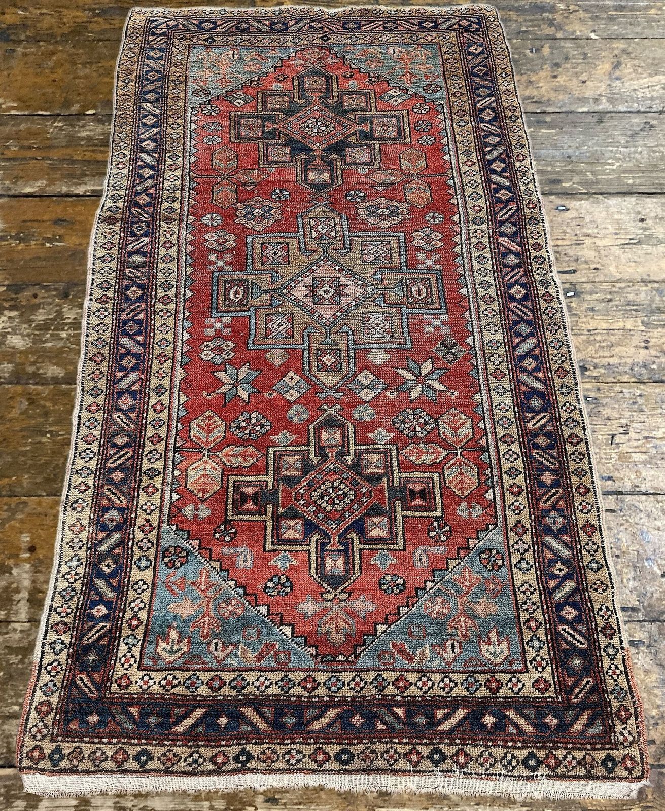 Antique Heriz Rug 1.86m X 1.02m photo Textiles