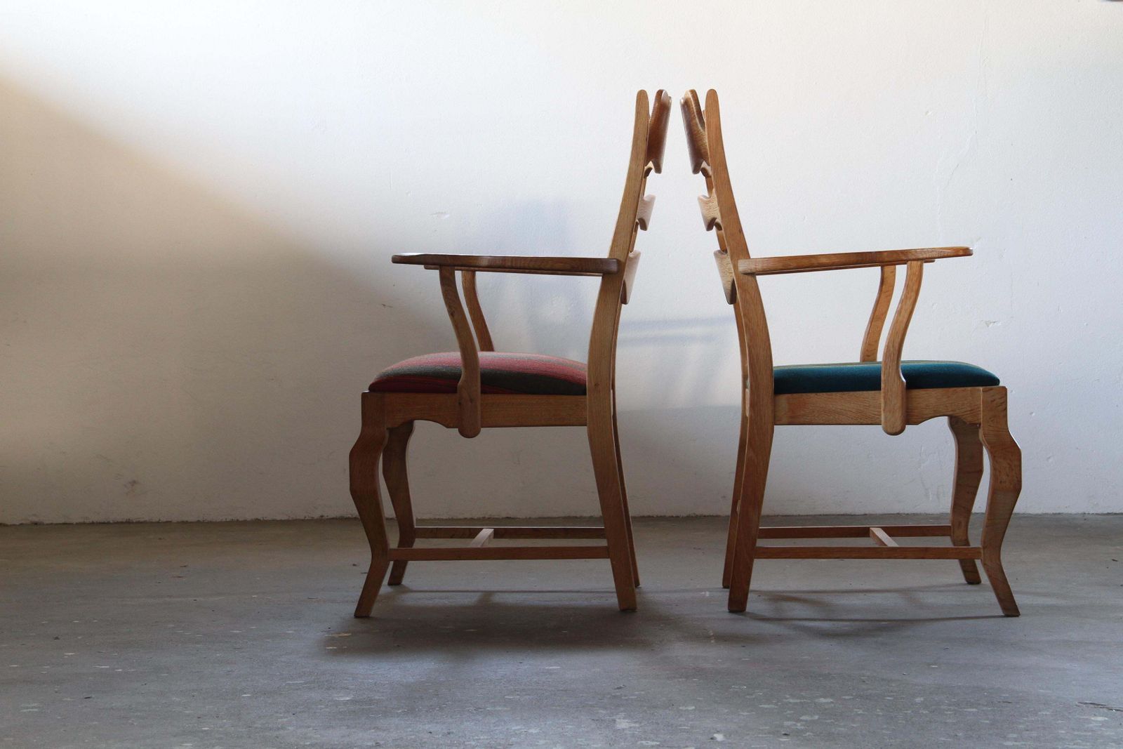 Pair Of Vintage Brutalist Oak Razorblade Armchairs By Henning Kjærnulf, 1960s photo Furniture