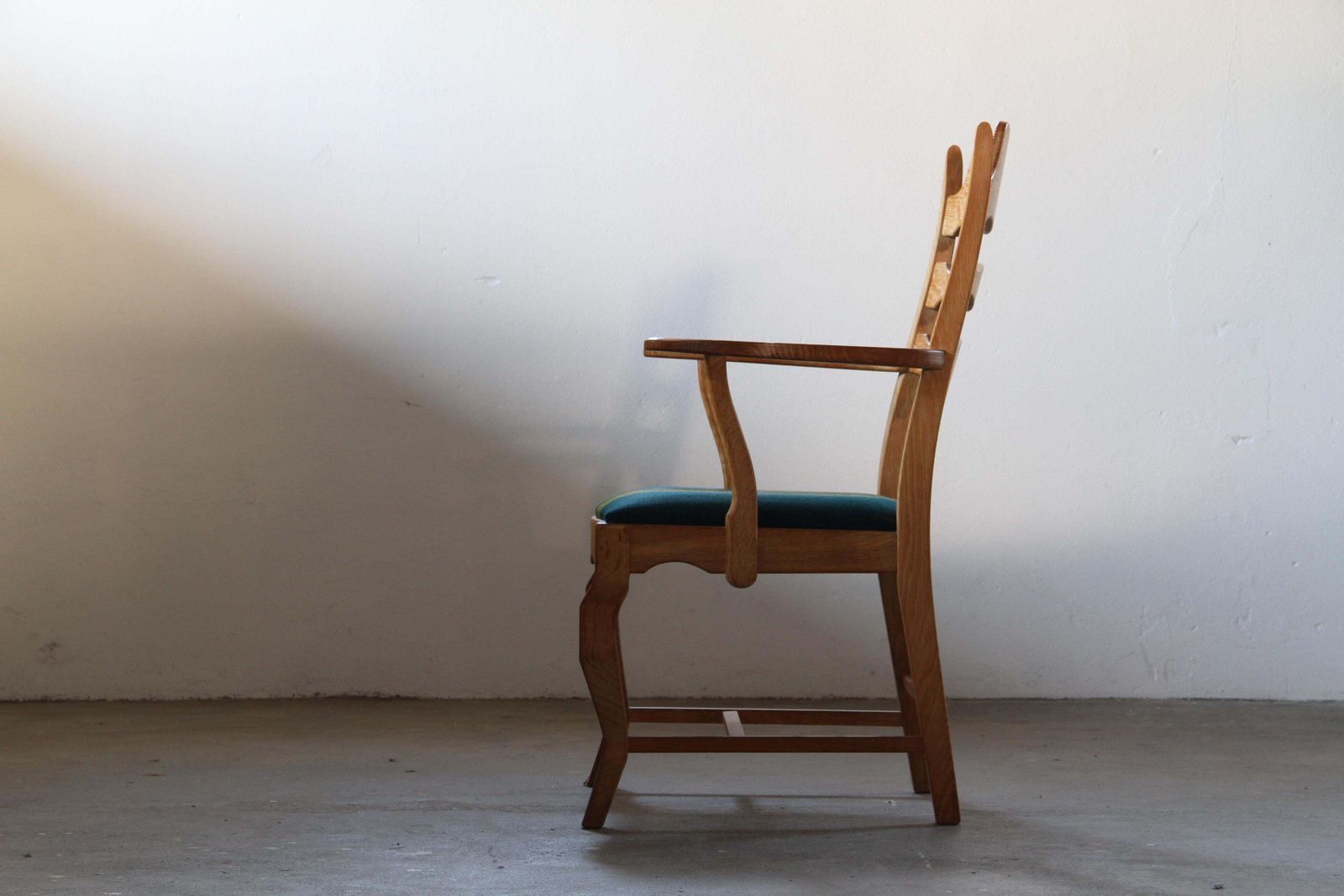 photo for sale Pair Of Vintage Brutalist Oak Razorblade Armchairs By Henning Kjærnulf, 1960s