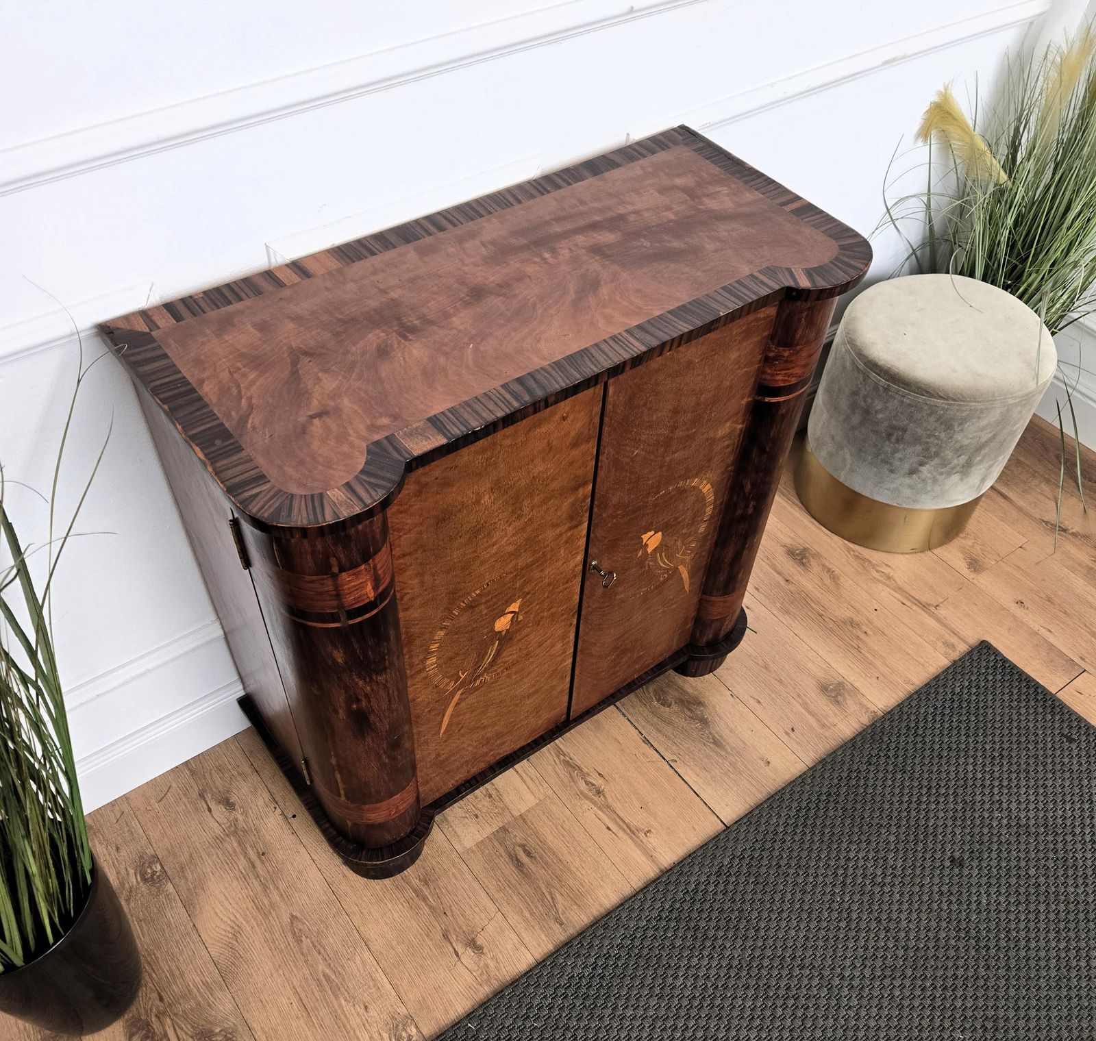 1950s Art Deco Mid Century Modern Italian Walnut Burl Glass Top Dry Bar Cabinet photo buy