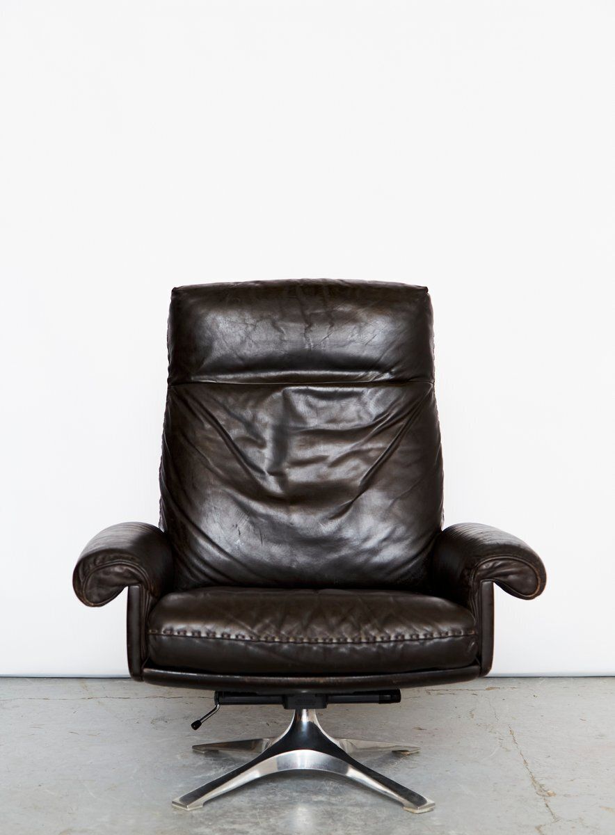 Set Of Cow Leather Ds 31 Lounge Chair And Ottoman From De Sede, 1970s photo vinterior
