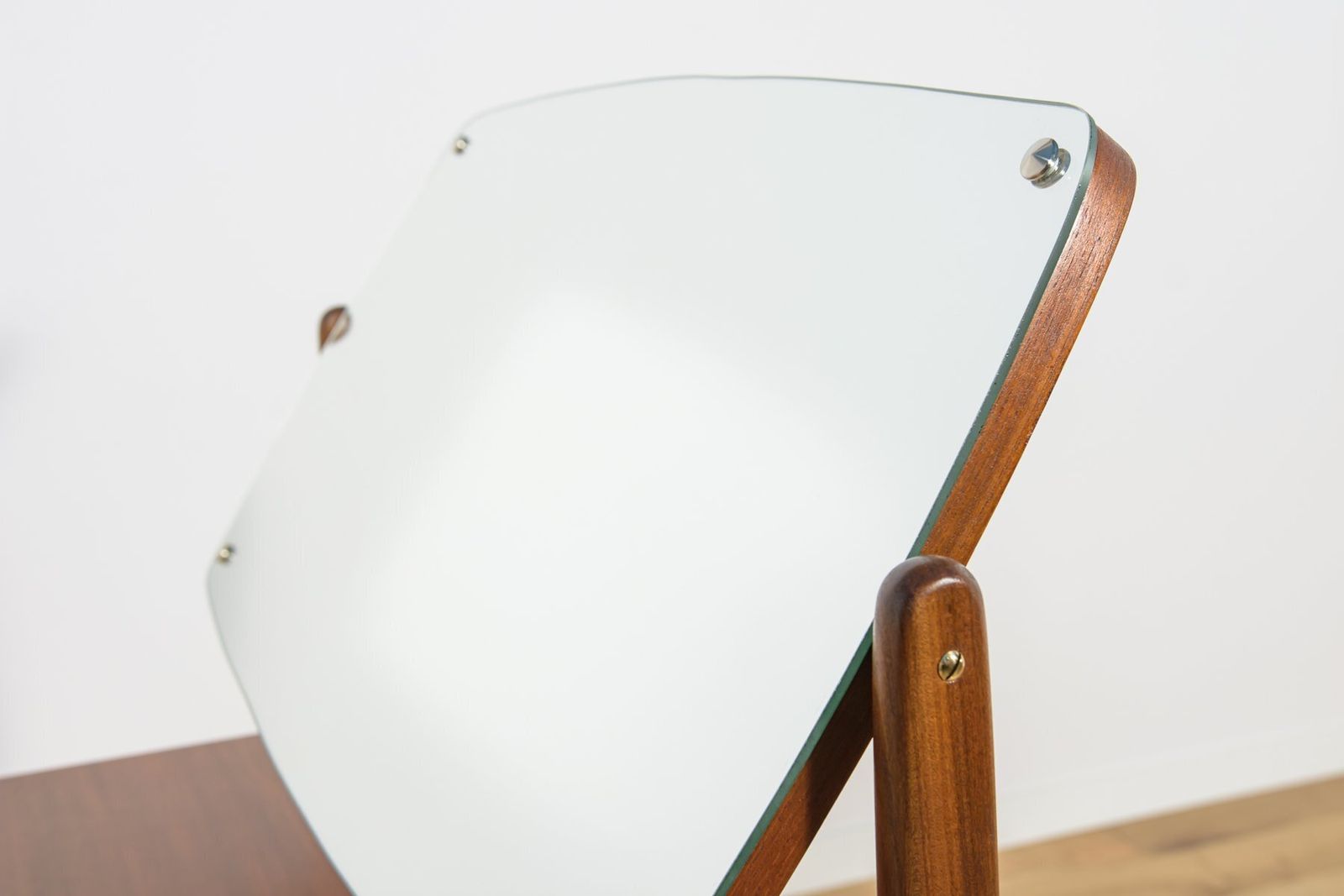 Mid Century Dressing Table From ølholm Møbelfabri, 1960s photo vintage