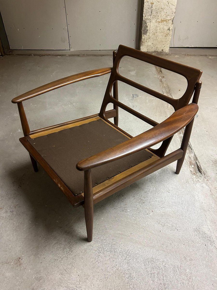 Vintage Scandinavian Lounge Chairs By Grete Jalk For Poul Jeppesens Møbelfabrik, 1960s, Set Of 2 photo vintage