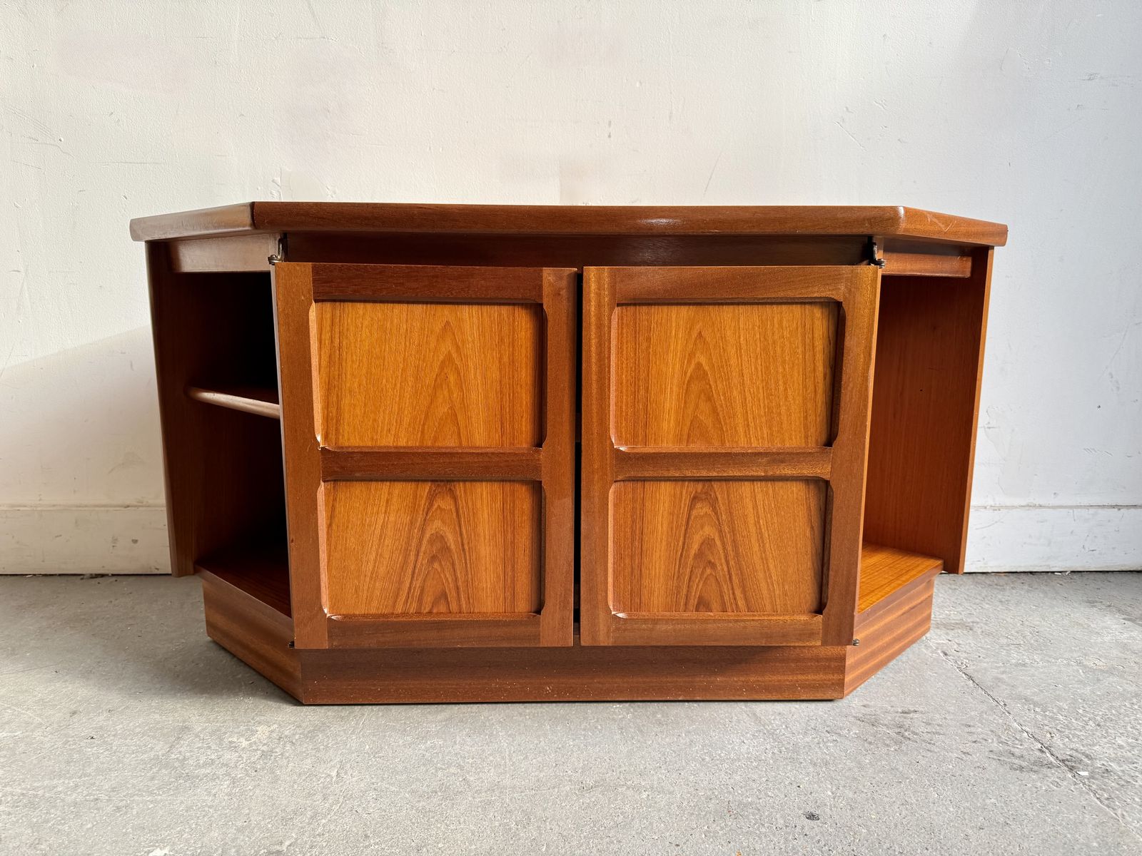 Vintage Corner Tv Stand Video Cabinet By Nathan