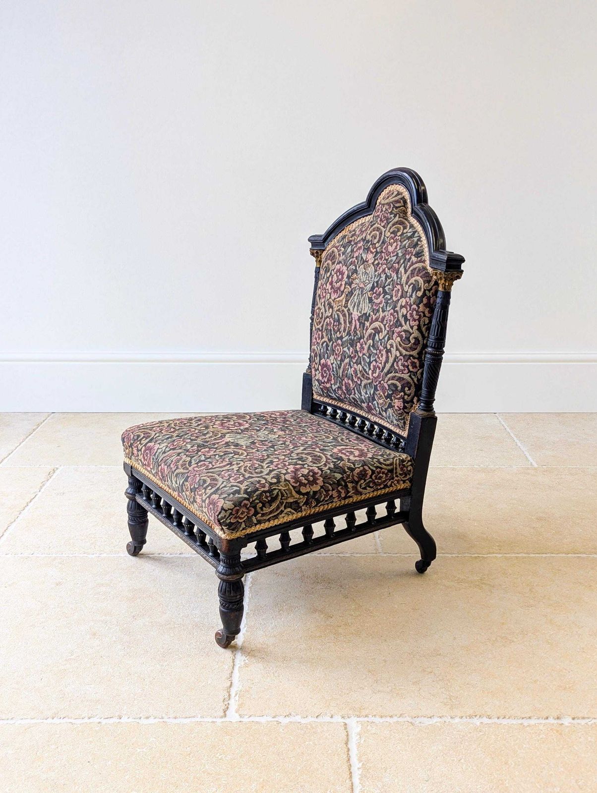 photo furniture Antique Victorian Ebonised Upholstered Low Chair C.1890