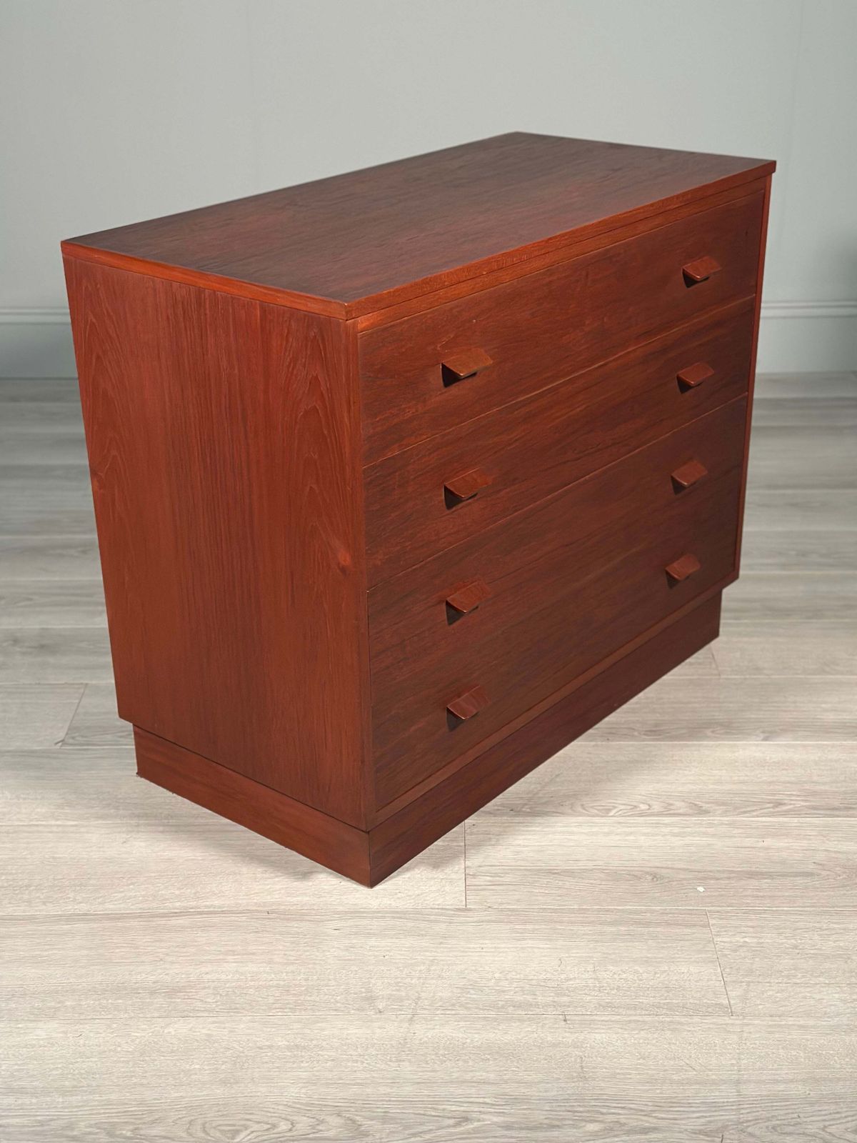 Poul Volther Teak Chest Of Drawers C.1960 photo vinterior