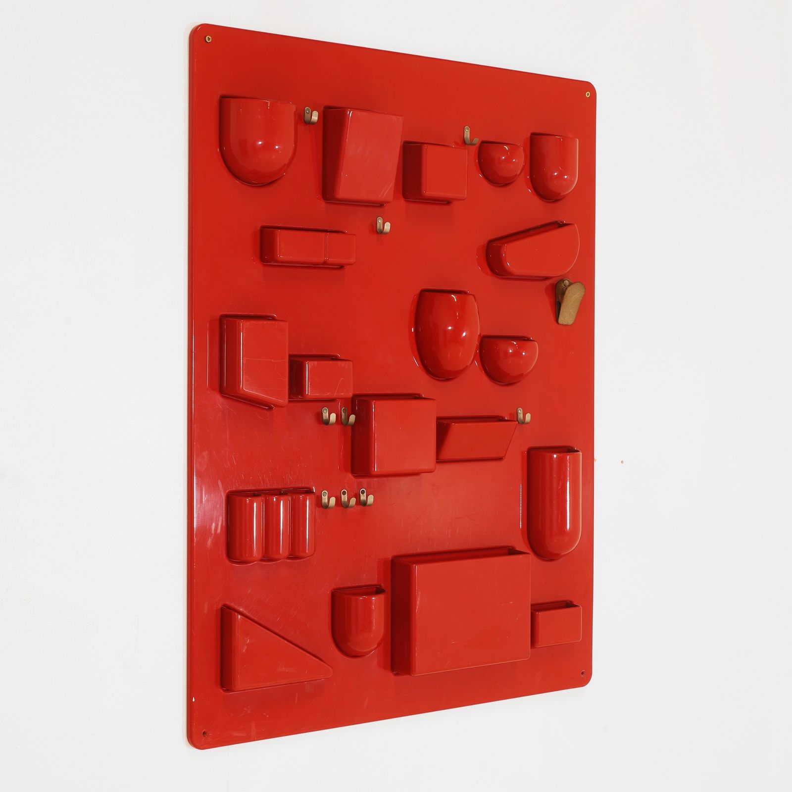 Uten.Silo Re Wall Organiser By Dorothee Becker photo furniture