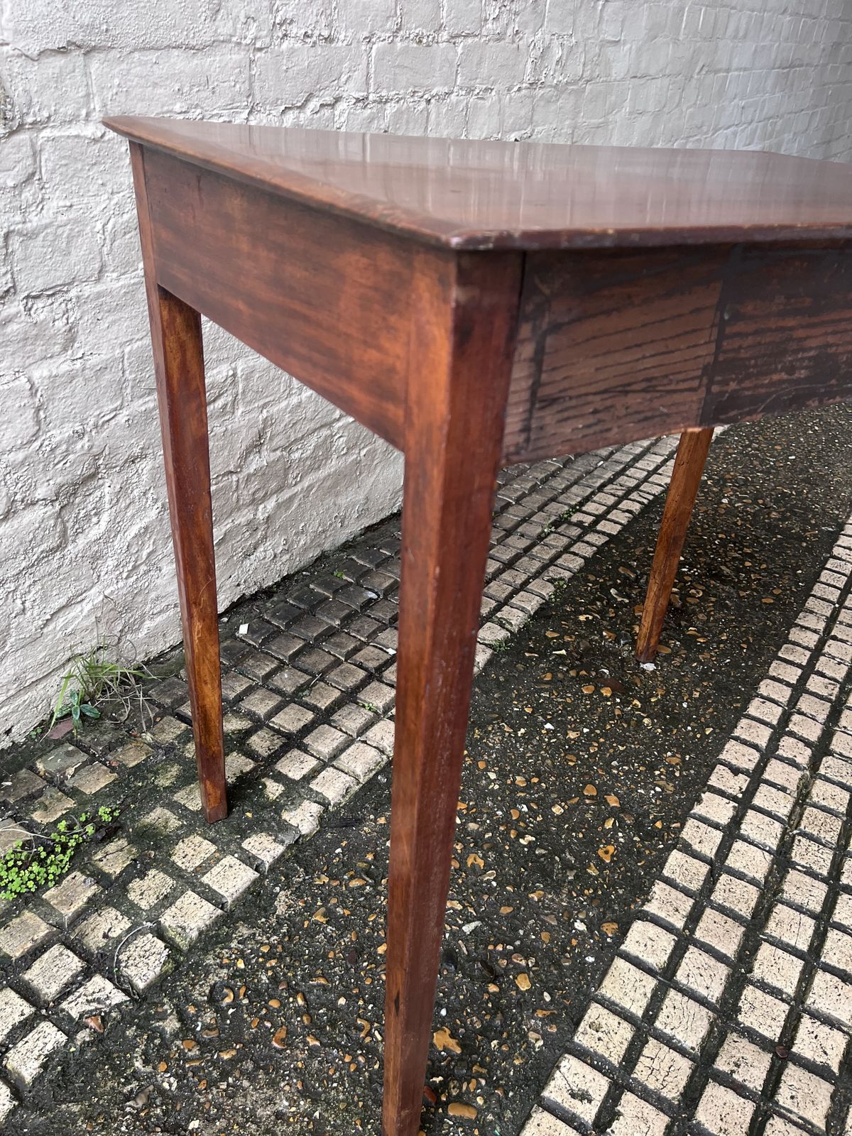 photo vinterior Antique George III Mahogany Side Table