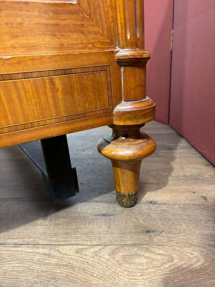 photo for sale Early 20th French Style Walnut Veneered Bed