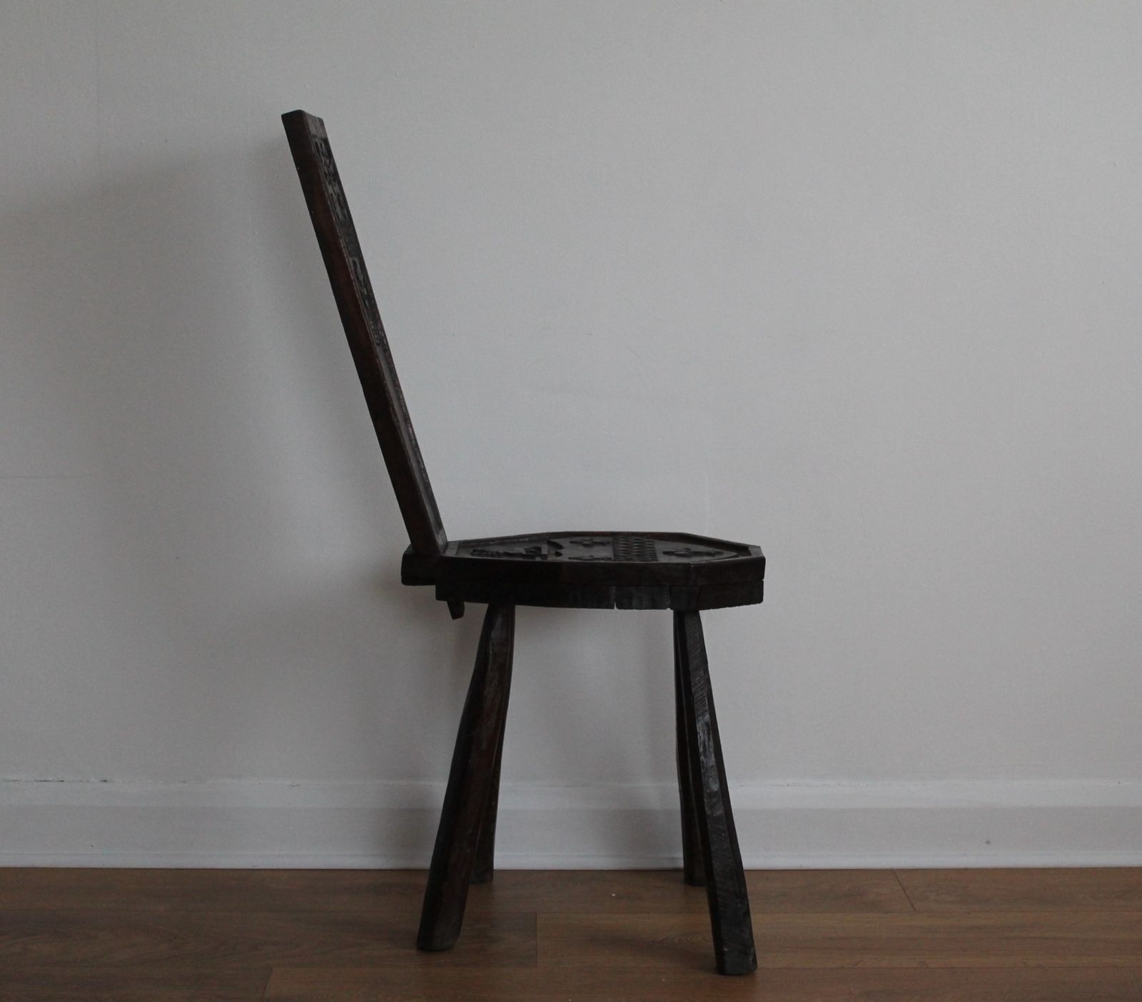 photo furniture Antique Vernacular Hall Chair.  Oak Spinning Chair