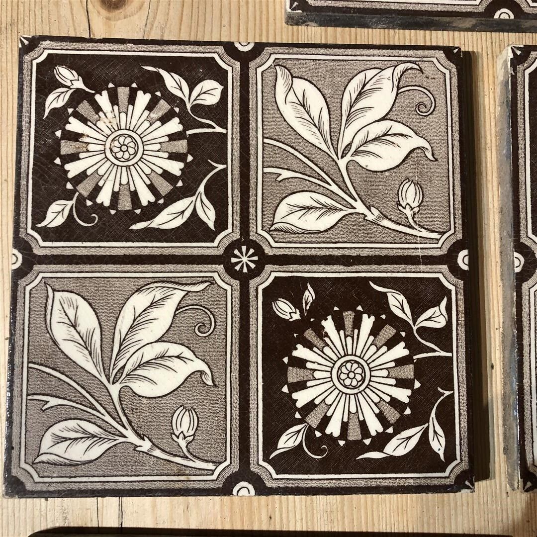 Set Of 5 Antique Fireplace Tiles Brown And White Leaf Chequer Design (101) photo 75.0