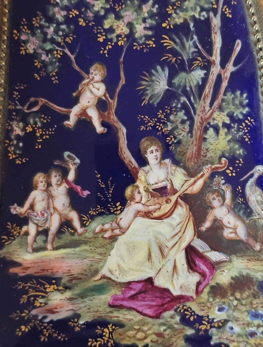 A 19thc French Musical Ormolu & Enamel Jewellery Box Modelled As A Grand Piano photo vinterior