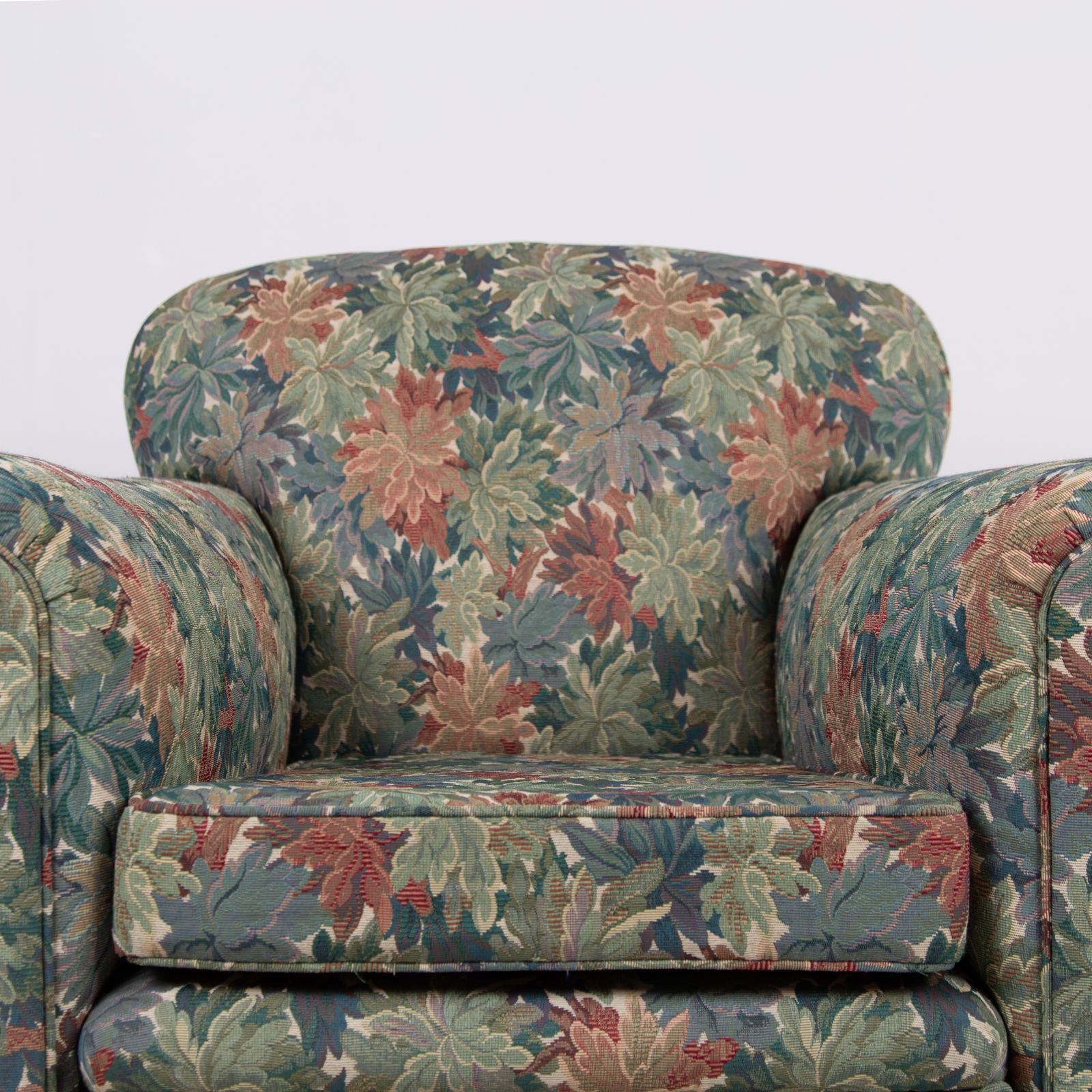 A Lovely Pair Of Antique English Armchairs Early 1900s photo for sale