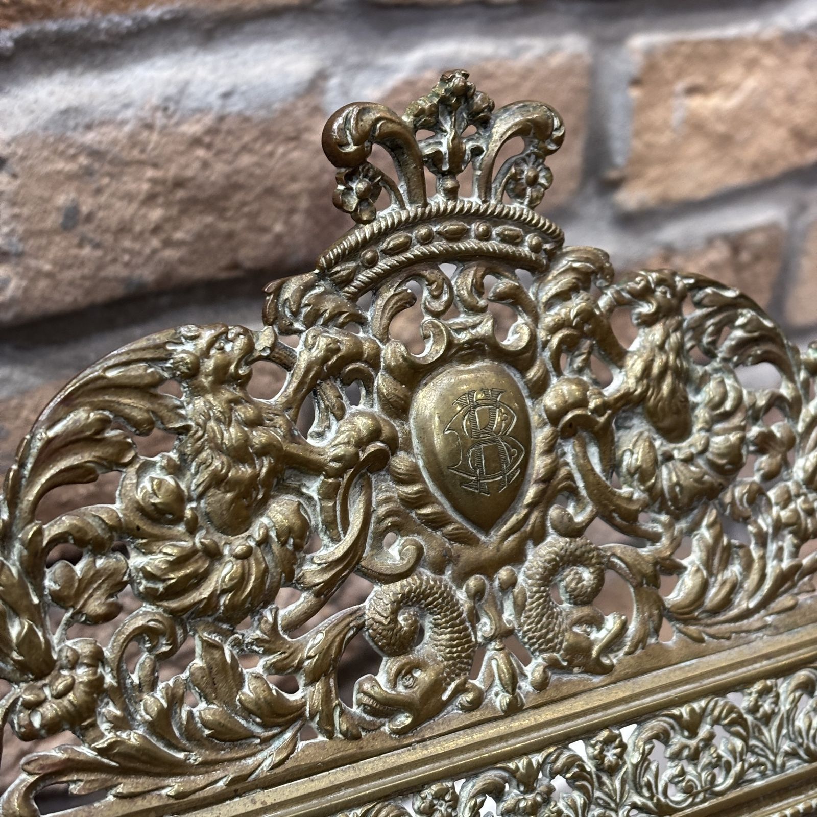 Late 19th Century French Brass Table Mirror With Bevelled Glass photo vinterior