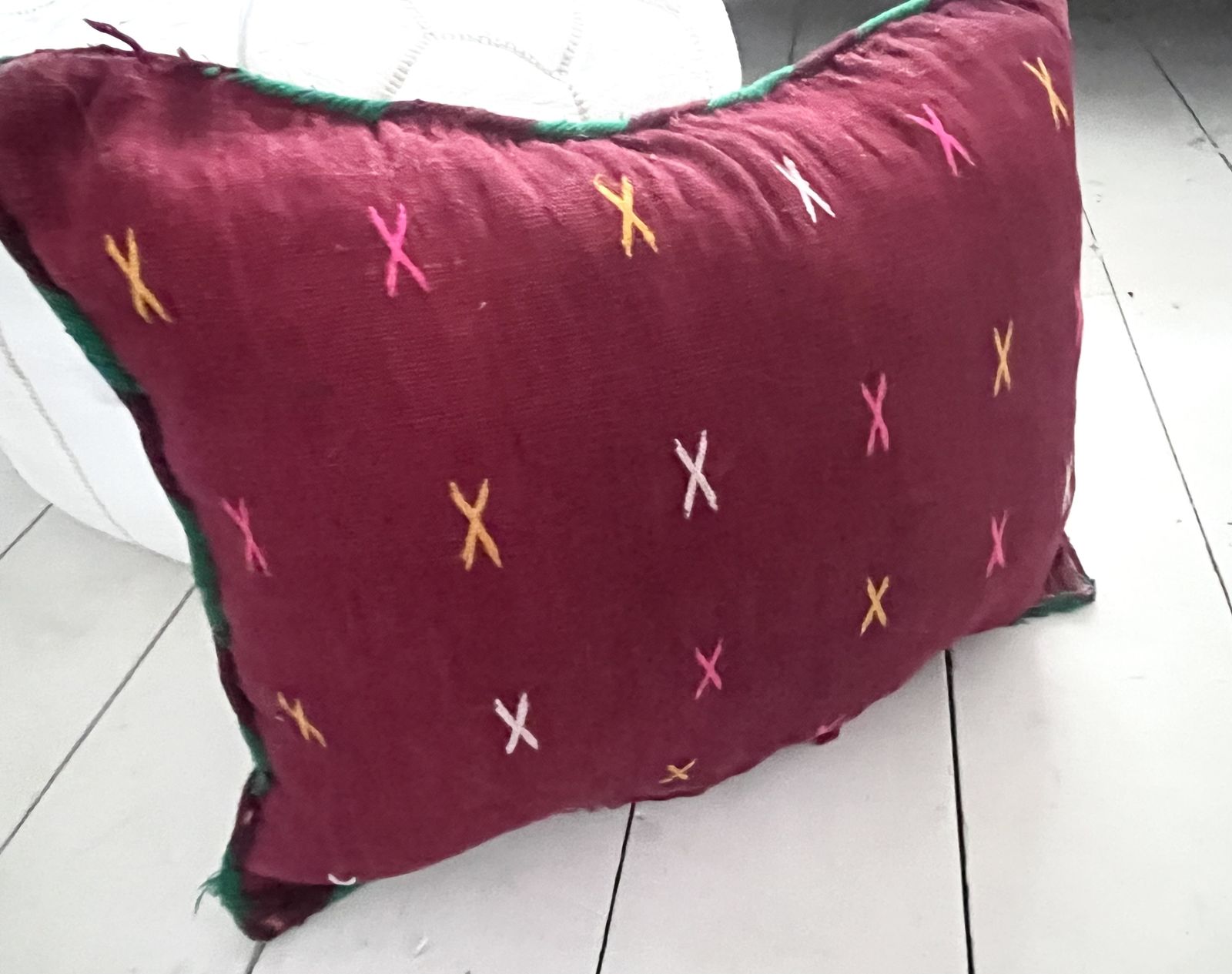 photo for sale Vintage Moroccan Berber Pillow 39 Cm X 49 Cm Hand Woven  Cushion Cover Kilim