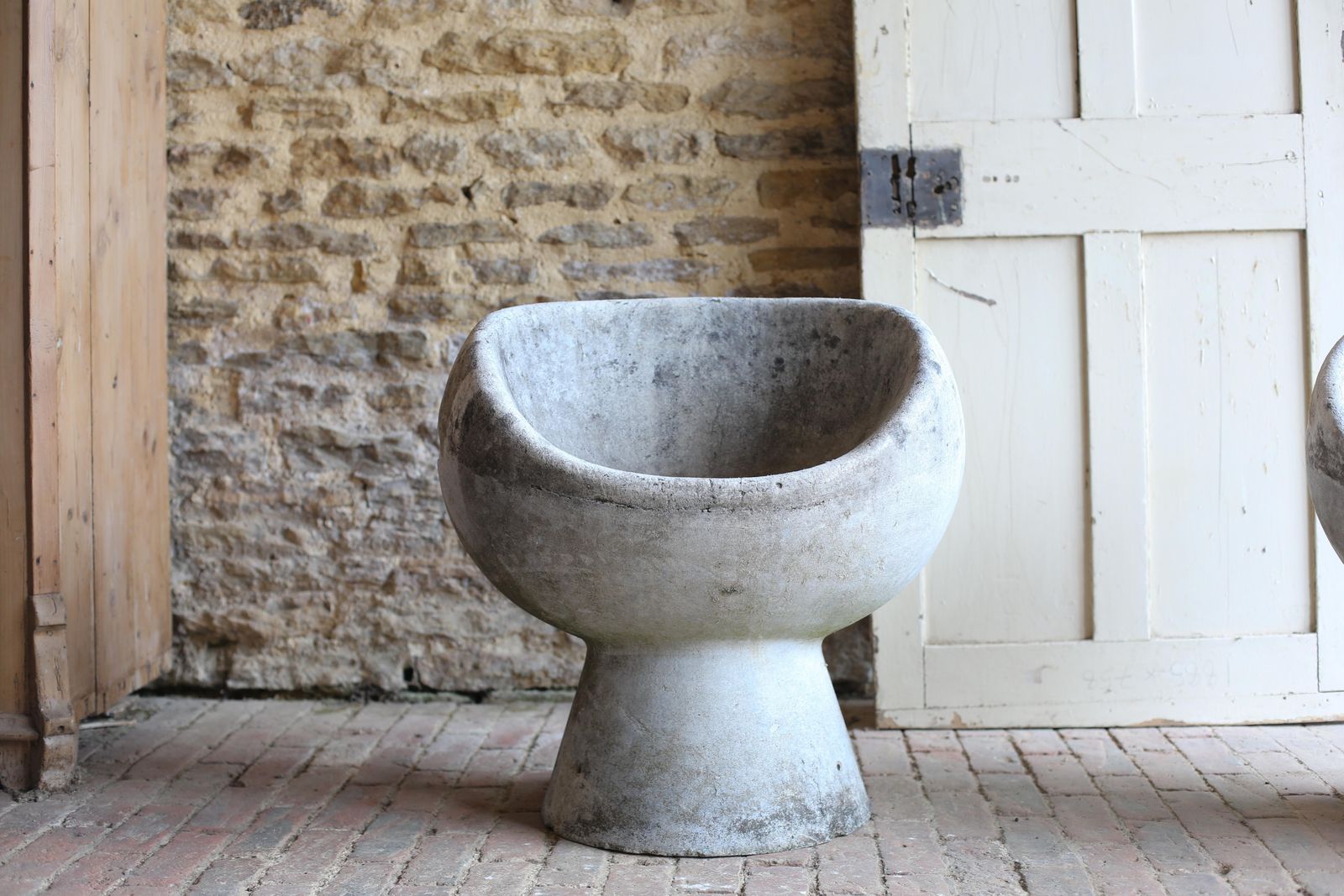 Garden Furniture Willy Guhl Pod Chair, Concrete, 1960s, Swiss photo