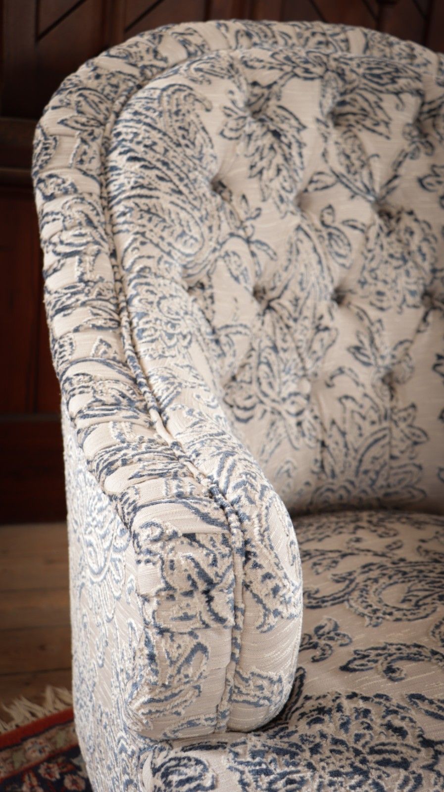 2900.0 George Smith Markham Armchair White Blue Linen Chenille Jp Baker Paisley Del 🚚 photo