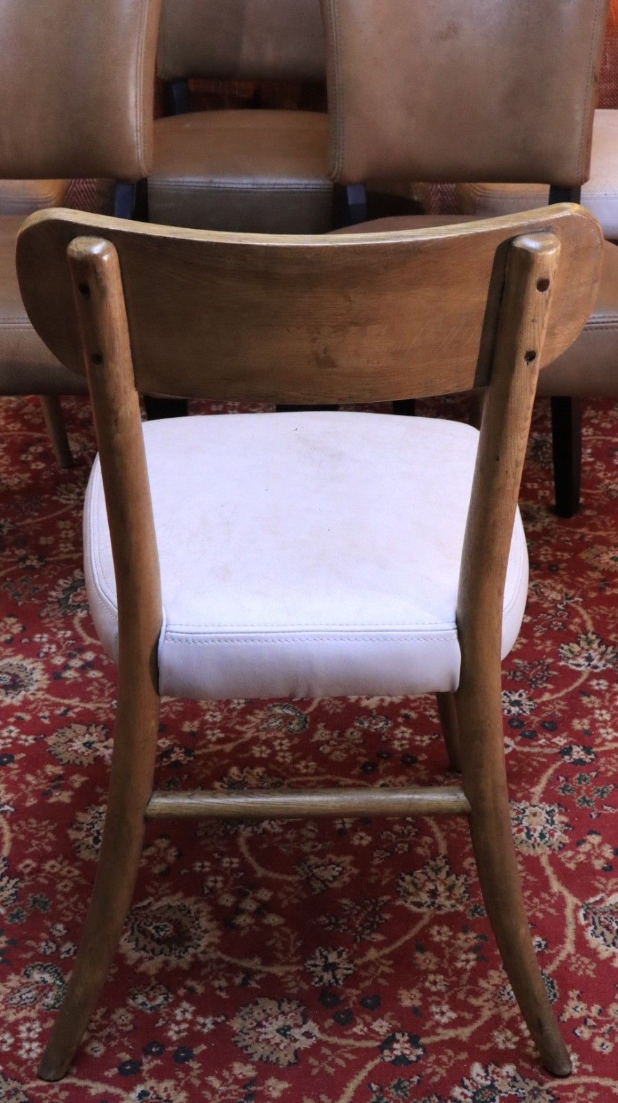photo buy Superb Timothy Oulton Mimi & Sansa Leather Dining Chairs X 6 Delivery Availabl🚚