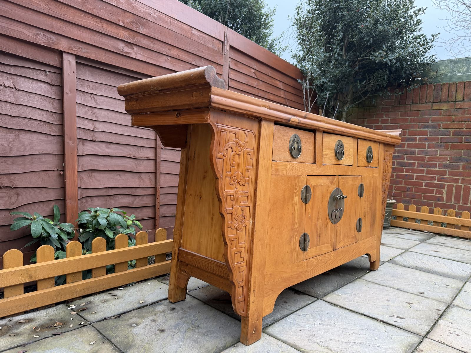19th Century Qing Dynasty Style Natural Wood Carved Spandrel Sideboard – Good Condition photo vintage