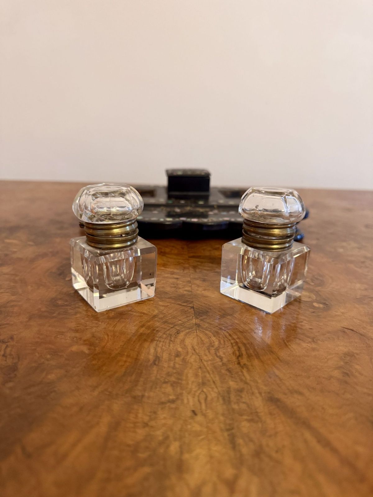 Beautiful Quality Victorian Papier Mache Inlaid Desk Set photo for sale