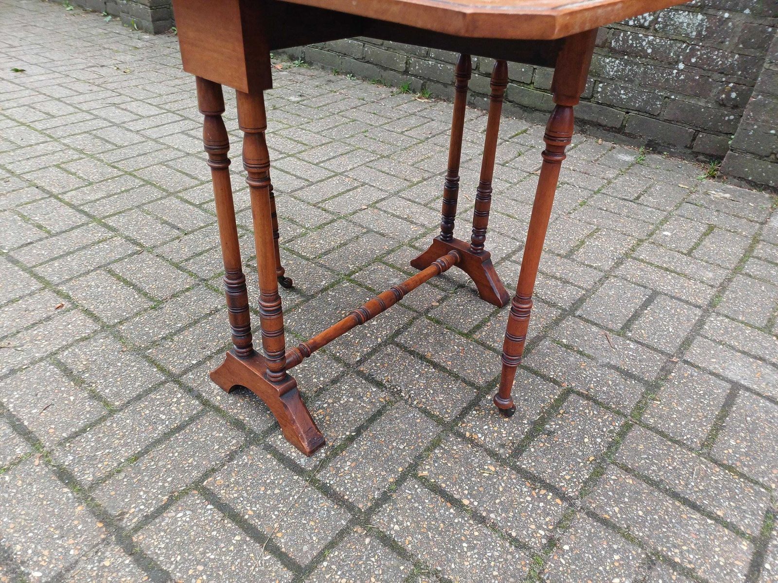 Victorian Mahogany Sutherland Table Drop Leaf Occasional Side Table Sofa Table Turned Base Brass Porcelain Castors Antique photo Furniture